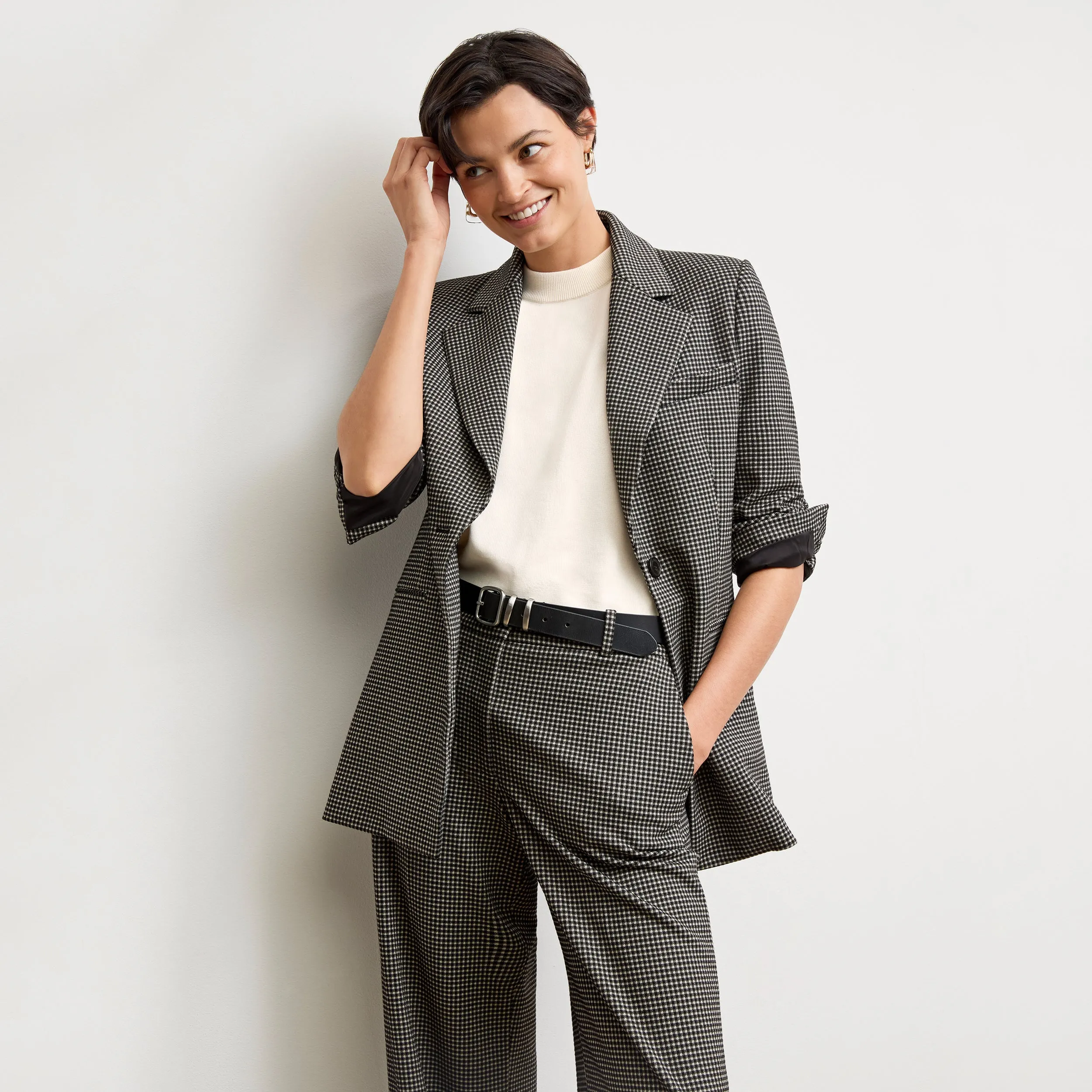 Rossi Executive Blazer - Knit Suiting :: Classic Check SnagResistant Knit Microfiber texture Stylish T-shirt