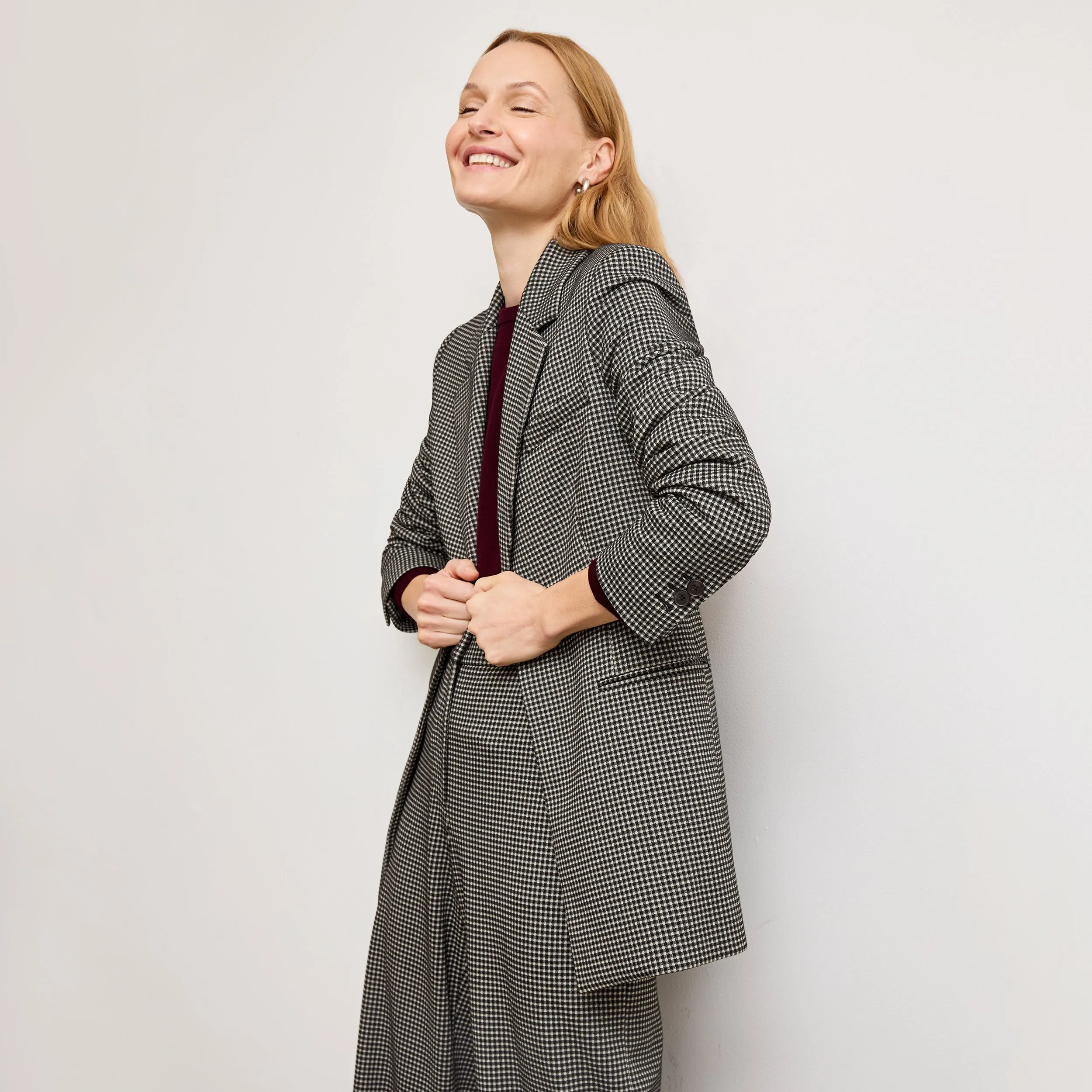 Soft Touch Texture Layered Ply Construction Rossi Executive Blazer - Knit Suiting :: Classic Check