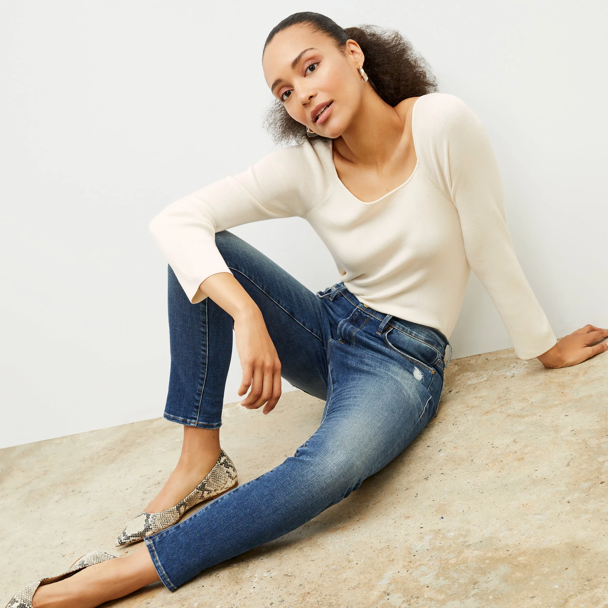 FRAME Denim Le Garcon Jean :: Azure CoreSpun Yarn Strength Light Reflective Printing