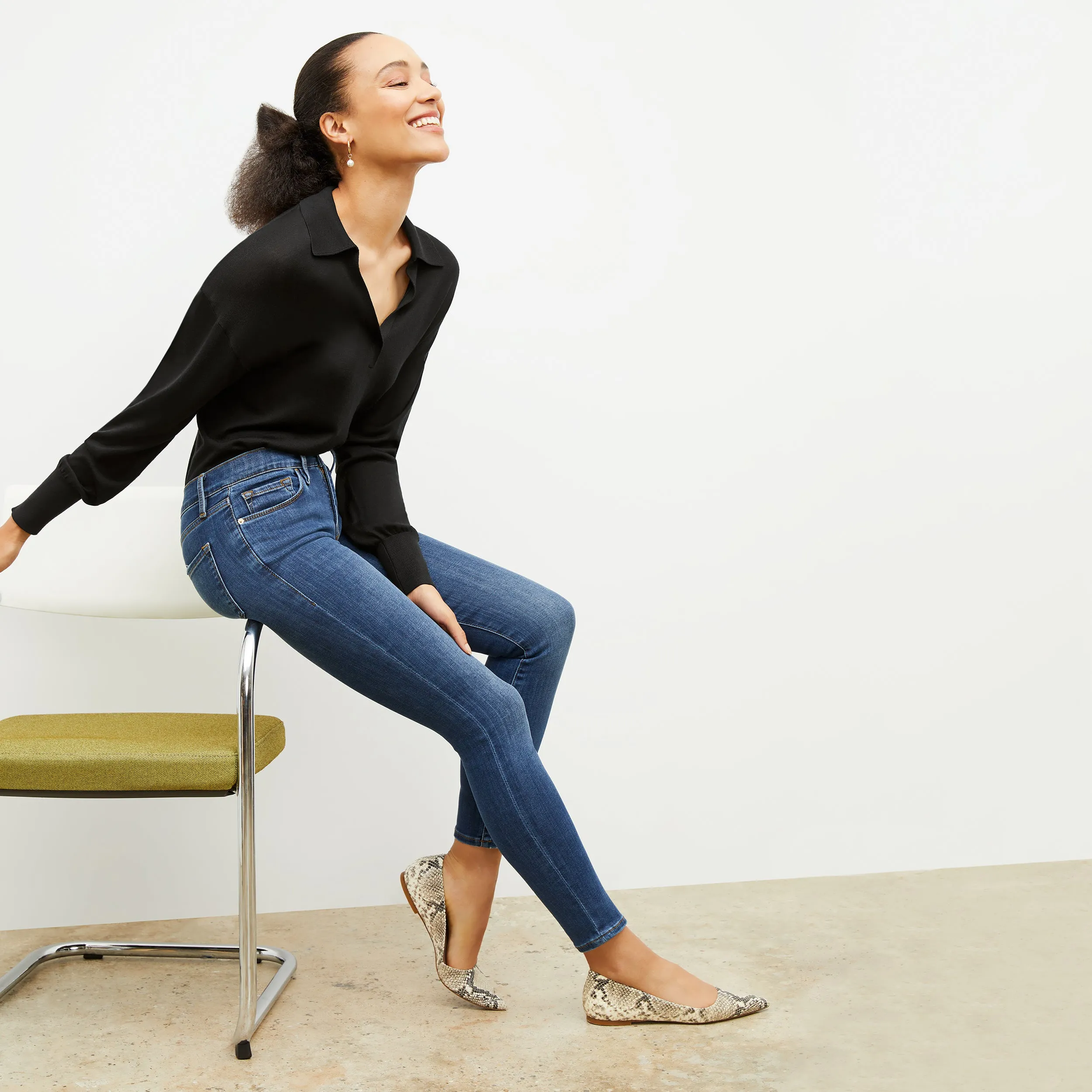 FRAME Denim Le Skinny De Jeanne :: Dublin Wicking Inner Lining