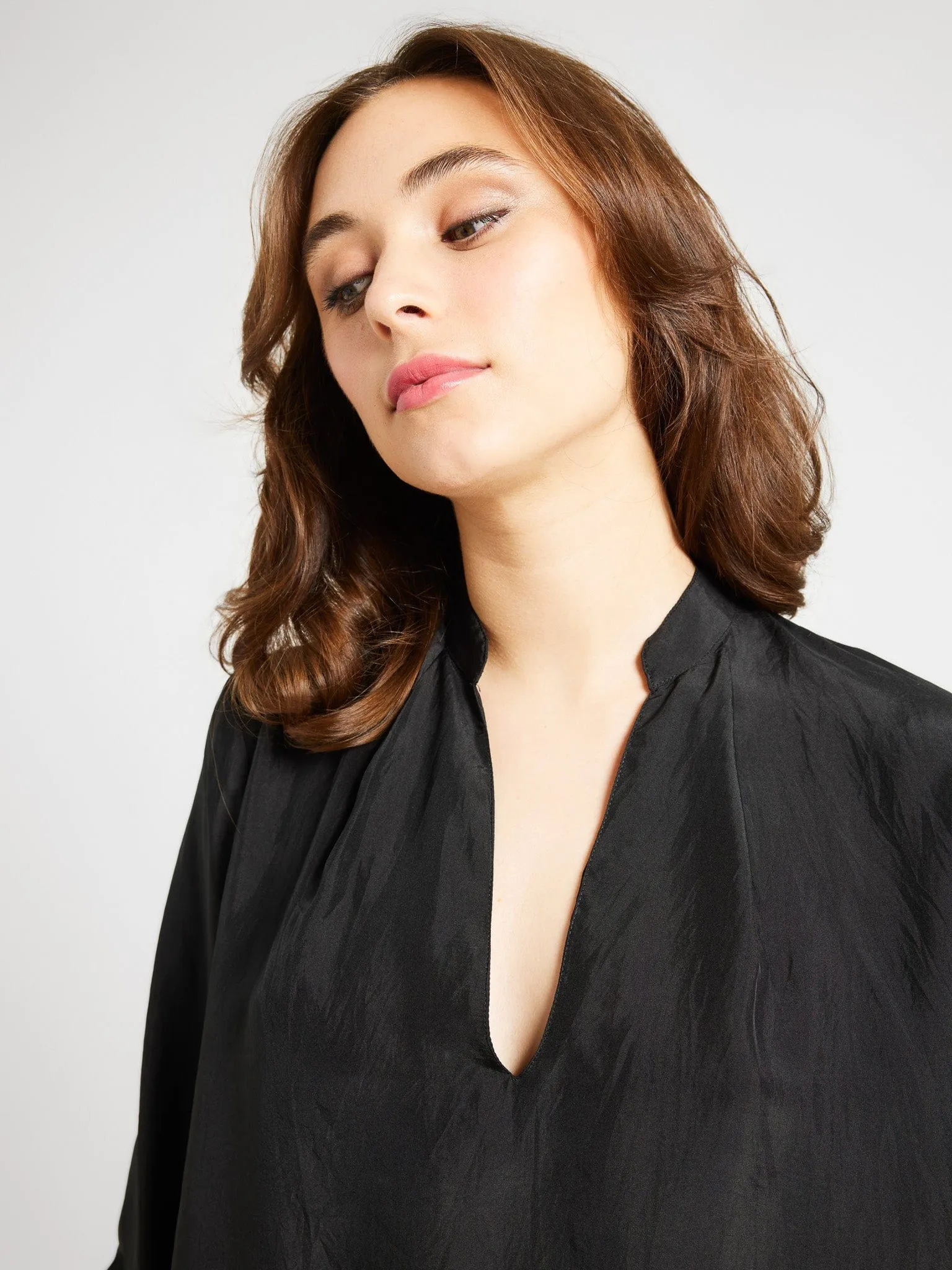 Freya Top in Black Silk BondedEdges