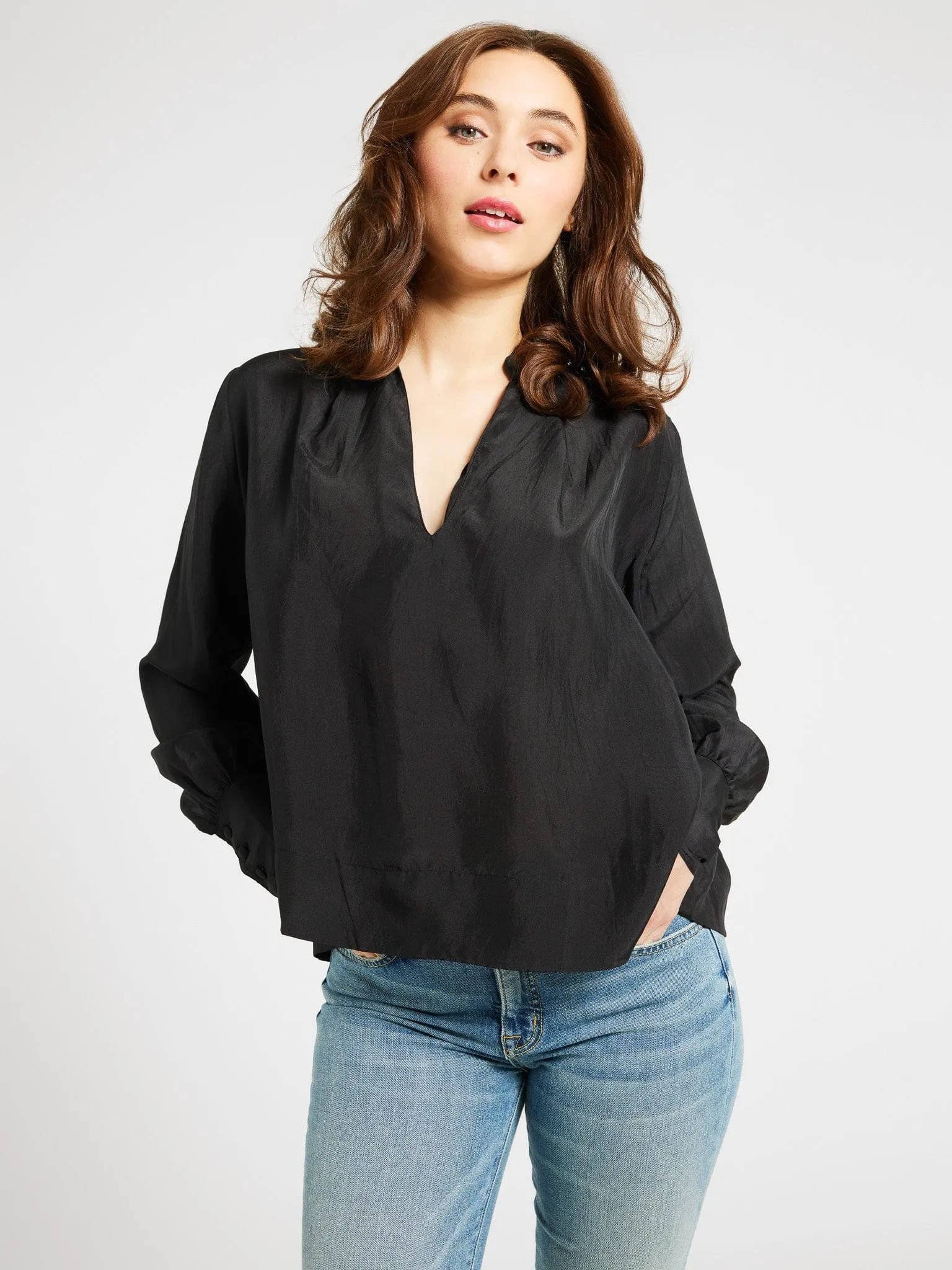 Natural Fiber Blend Freya Top in Black Silk
