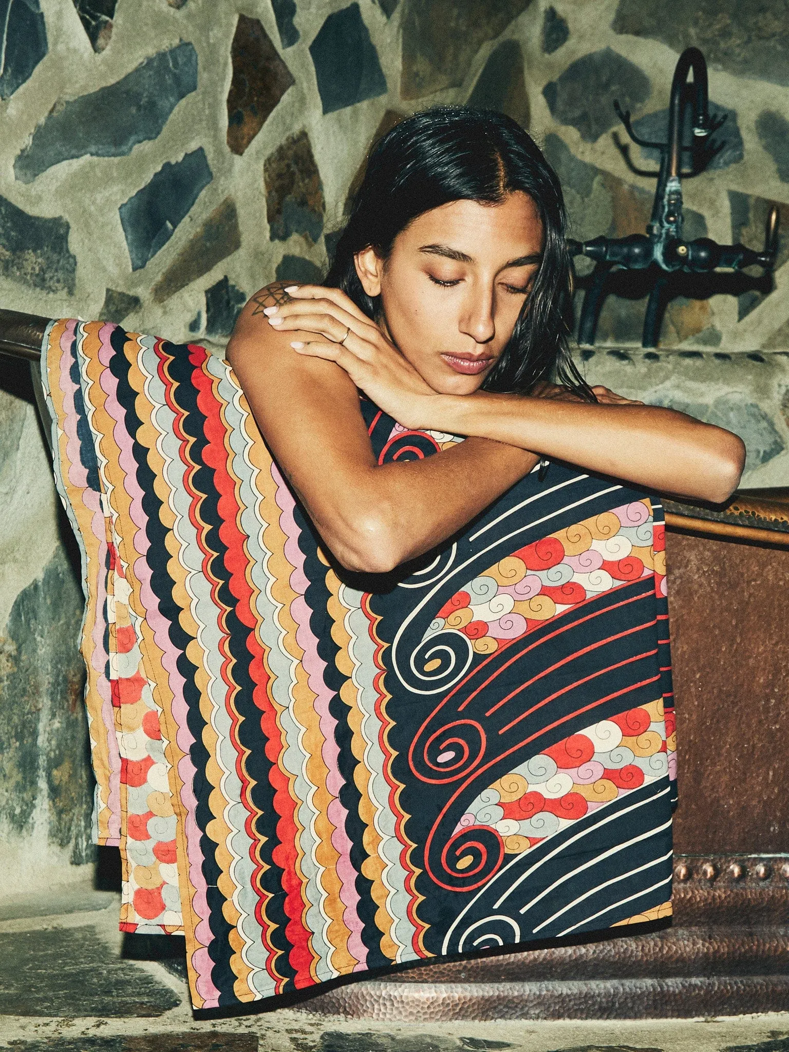 Pareo in Maar Print Art Gallery Visit