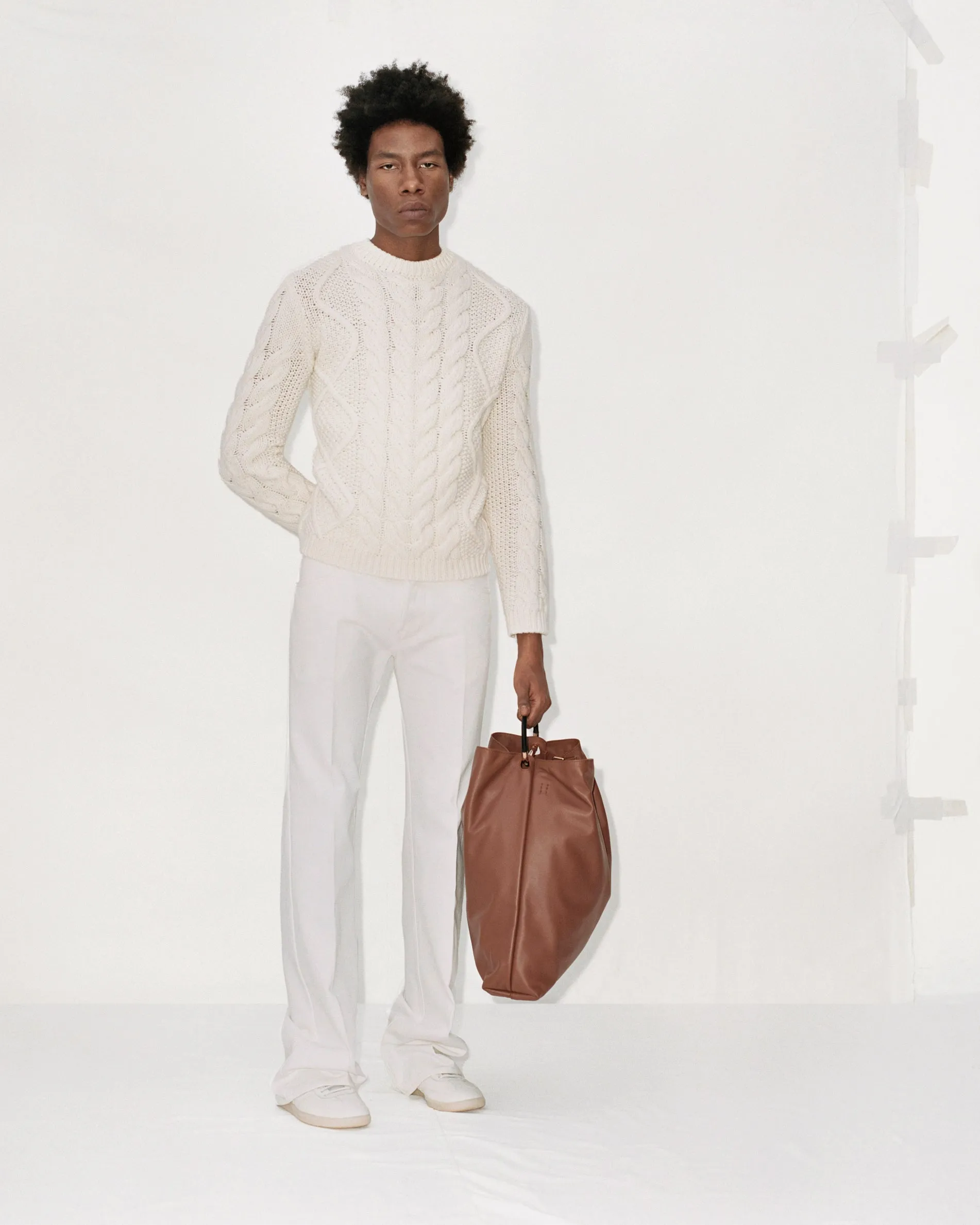 Geoffrey Knit Sweater in Ivory Cashmere FadeResistant Treatment