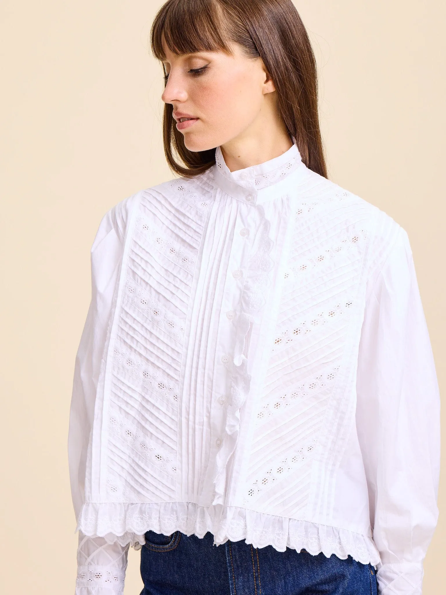 Bohemian style Hidden Ventilation Zones Georgina Top in White