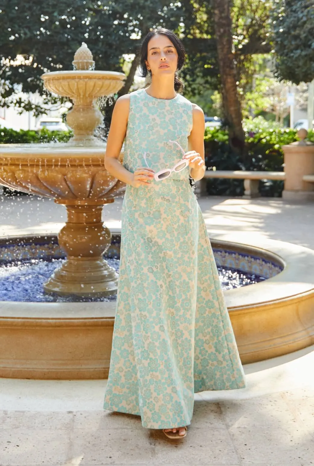 Guest Skirt - Aqua Brightline Back pockets