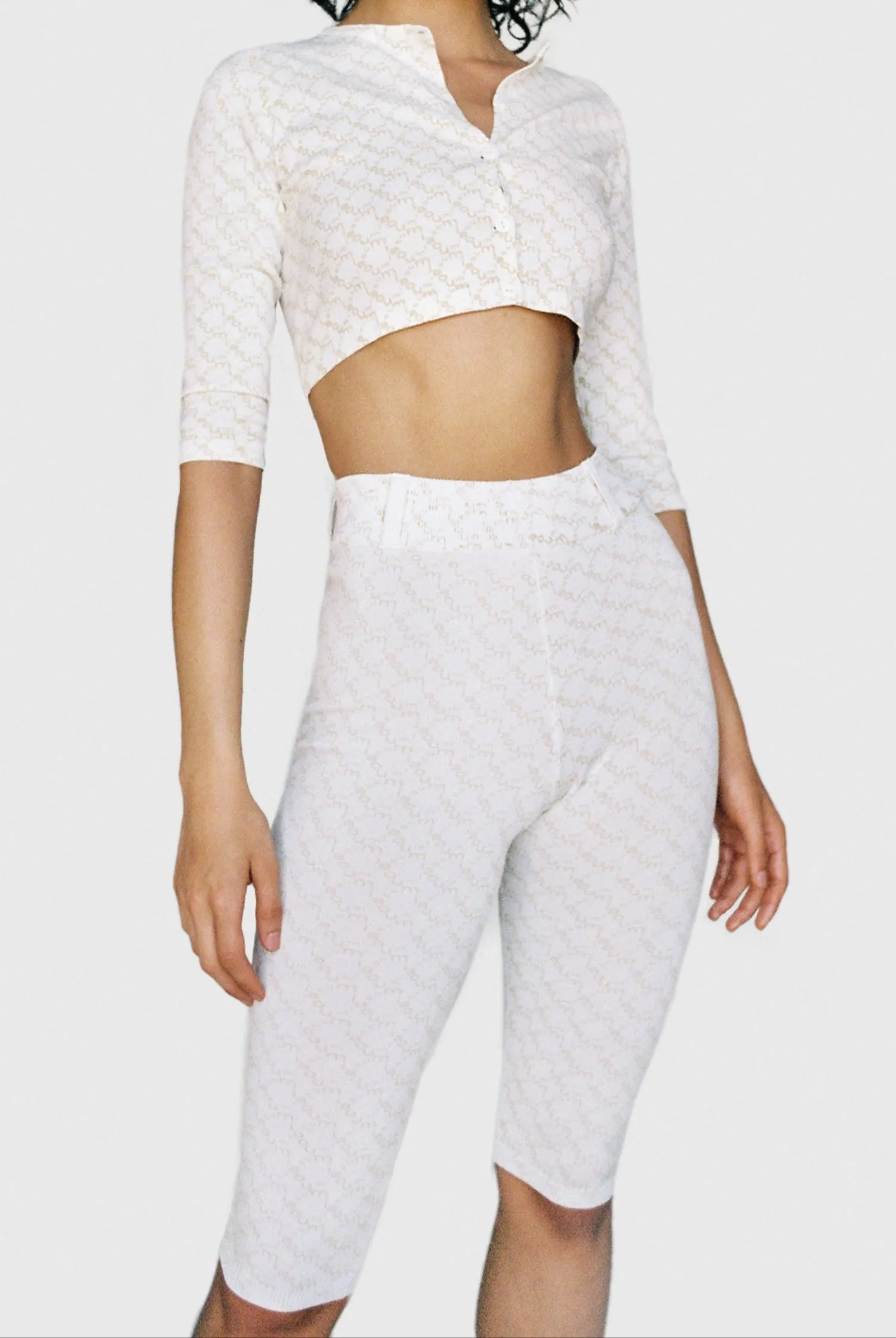 HARLEY CAPRI - OAT MILK Active Blouse Ventilated Mesh Panels