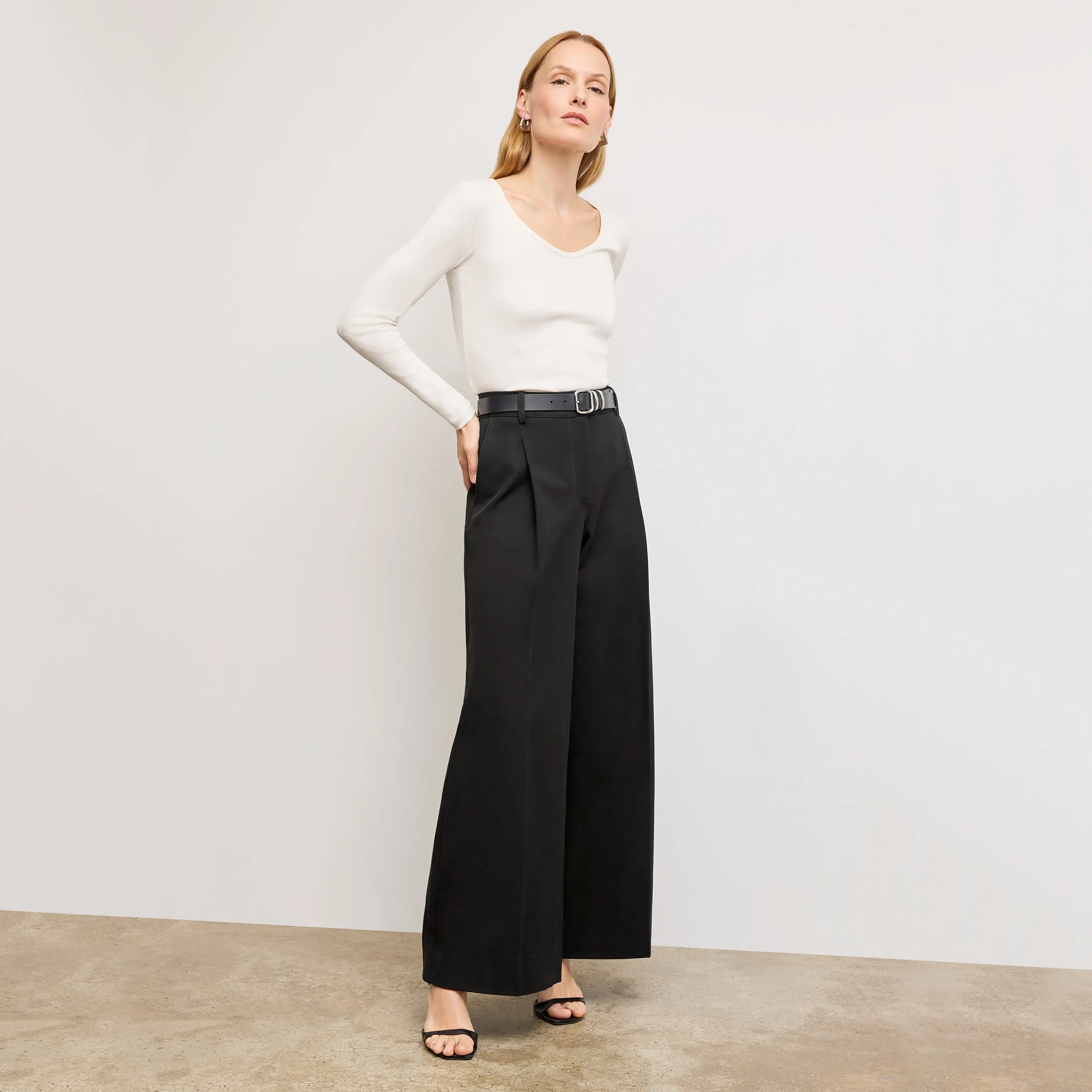 Harrison Wide Pleated Jean - Better Than Denim :: Black MinimalistStyle Tagless Neckline Design