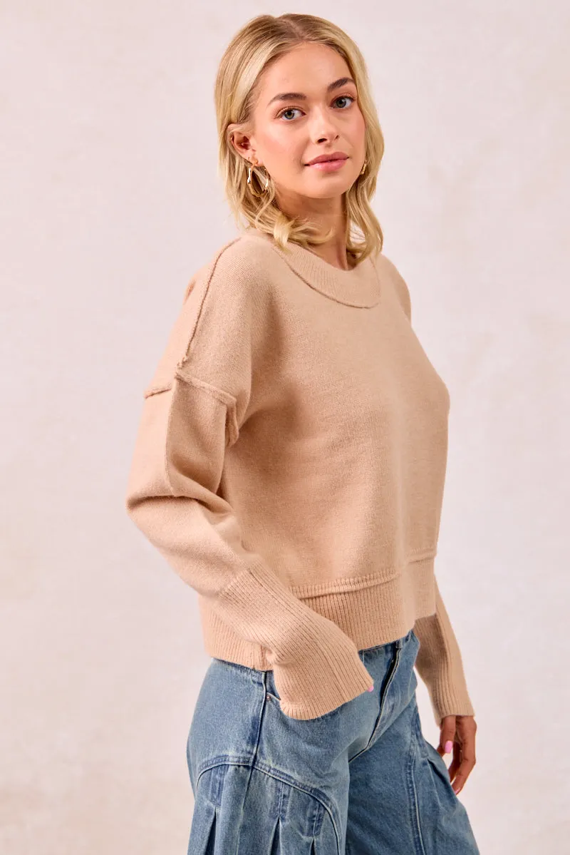 Urban Casual IT4642-01 | SOLID KNIT SWEATER TOP WITH LONG SLEEVES
