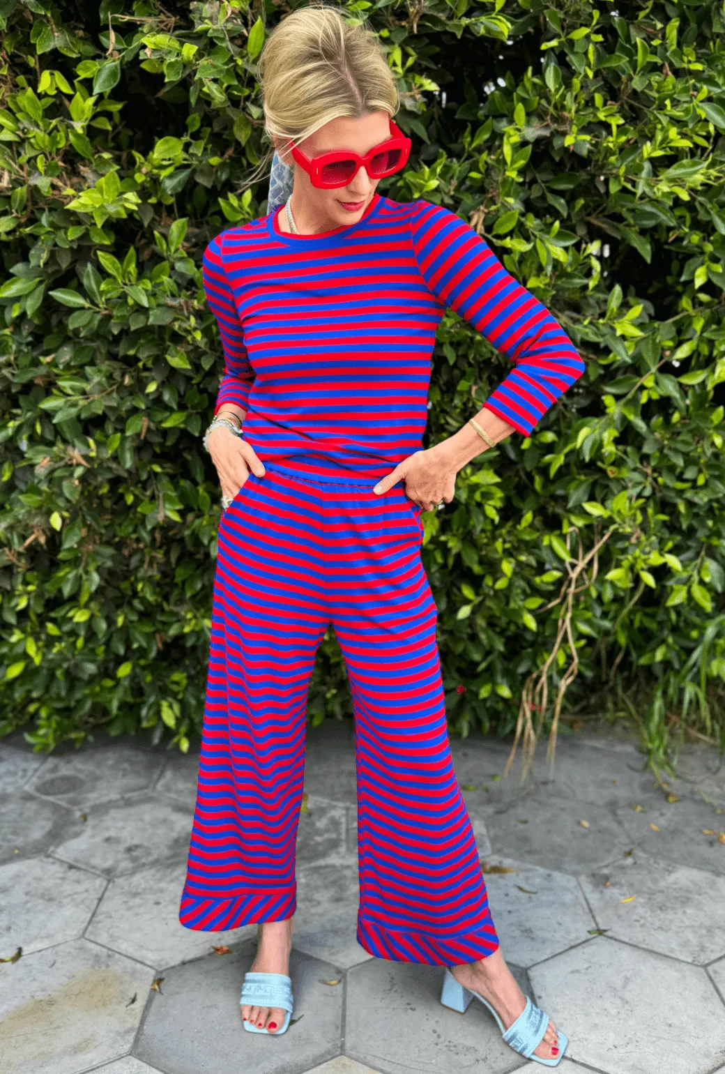 AntiStatic Coating Crew Neck Tee - Red & Blue Stripe