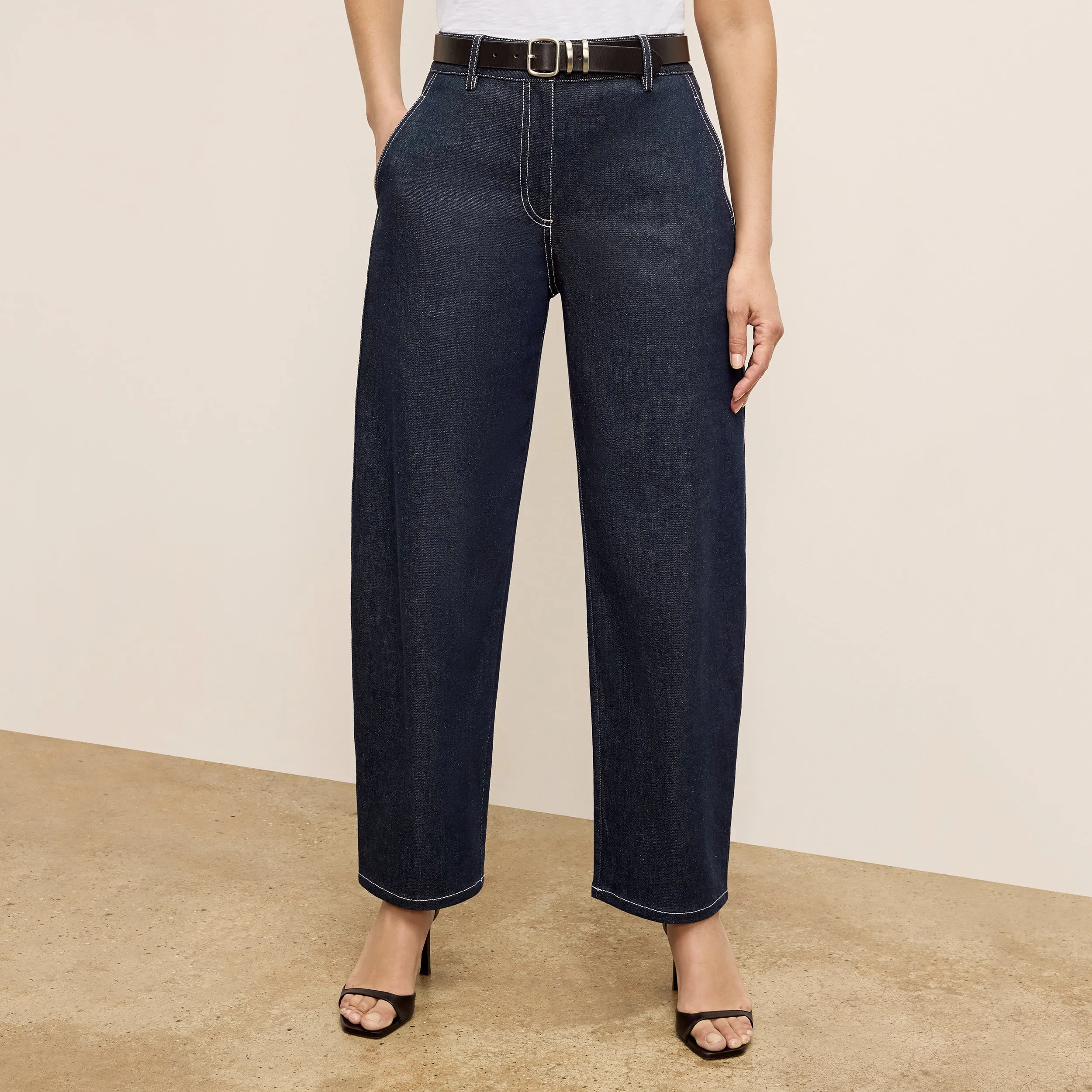 Bari Barrel-Leg Jean - Stretch Denim :: Midnight Wash AntiPill Finish Everyday Jacket