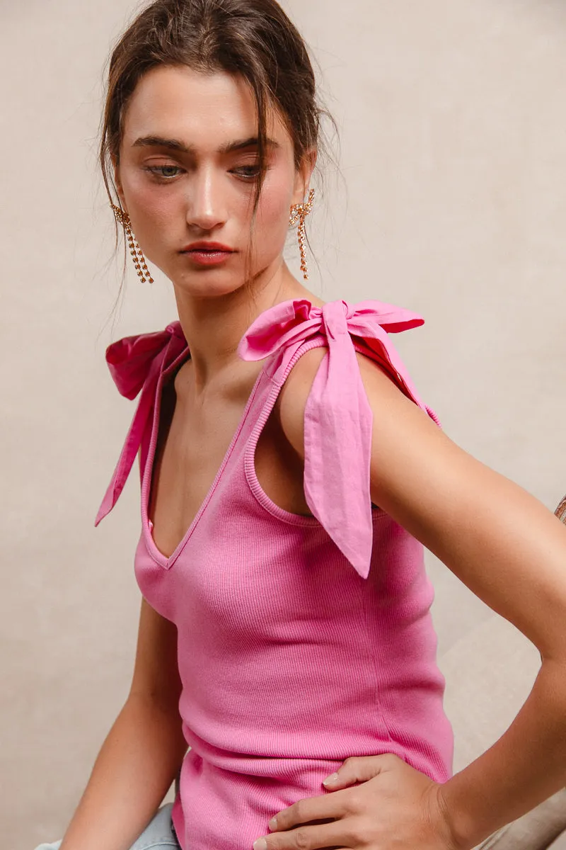 Stretch Fit Packable Construction IT1620-01P | RIB KNIT SHOLDER TIED BOW V NECK SLEEVELESS TOP