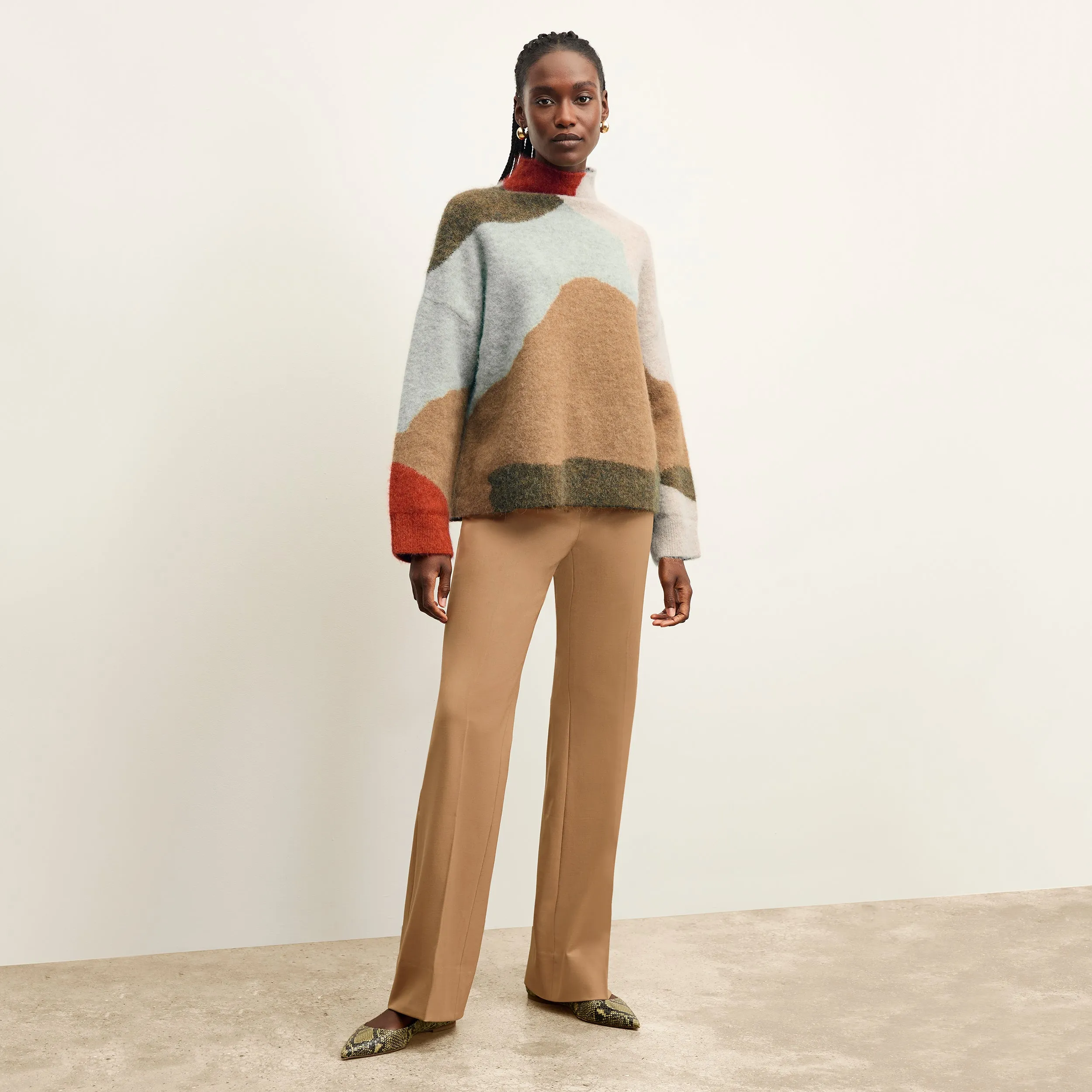 Soft Texture GarmentWashed Texture Lightweight Quick Dry Horton Flare Trouser - Washable Wool Twill :: Camel