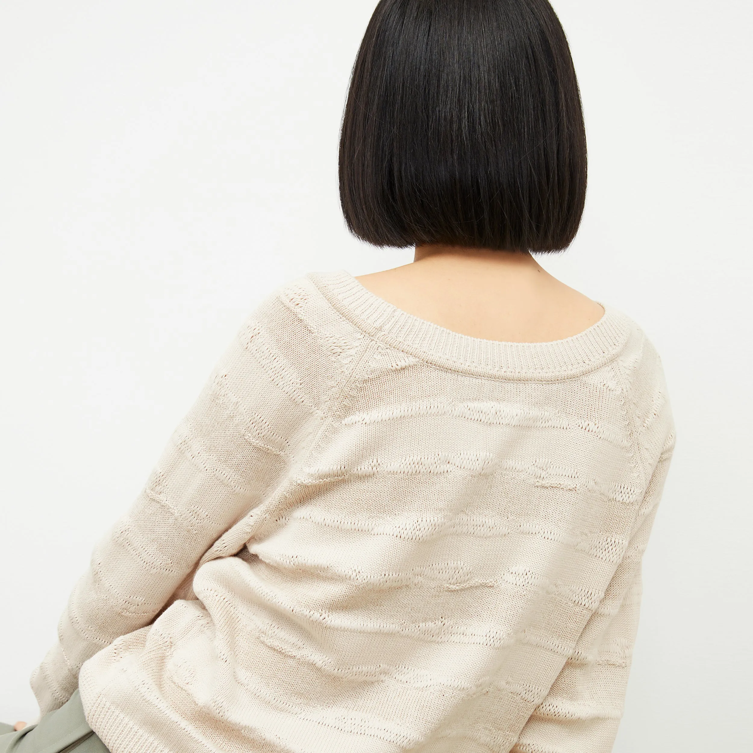FrictionFreeNeckline HighDurabilityWeave Jo Sweater - Drift Knit :: Moonbeam