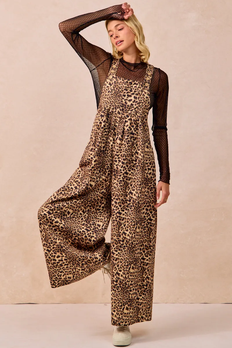MultiPocketSystem IB1130R-59 | LEOPARD PRINTED OVERALL WITH TUCK DETAIL AND POCKET