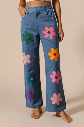 IB1346-01 | FLOWER PRINT STRAIGHT LEGS PANTS Classy Fit Plus-size option