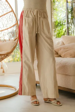 IB1738-01 | SIDE CONTRAST AND TUCKING WELT POCKETS DETAIL DRAWSTRING WIDE PANTS Premium Quality