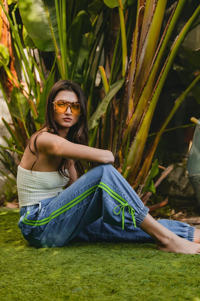 IB1756-01 | STRIPED TAPE DETAILS WITH BOT TIED POINT ELASTIC WAIST DENIM PANTS Double Stitched