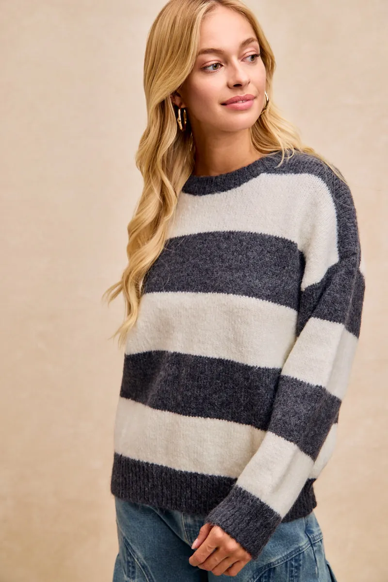 Fleece Lined Interior High Collar Structure IT4882-01 | WIDE STRIPE PULLOVER KNIT TOP