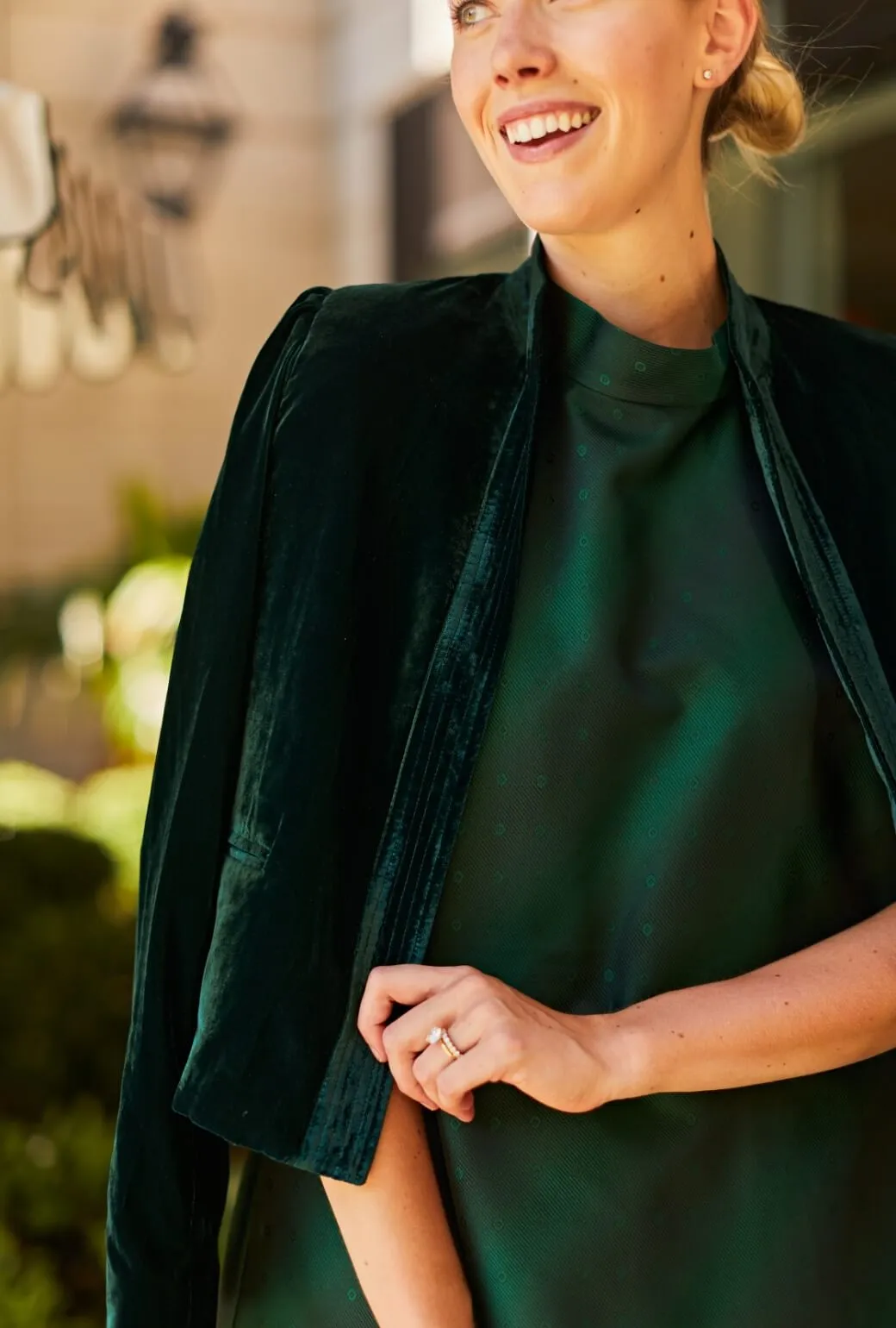 Mona Lee Blazer - Emerald Velvet Everyday Fit Style