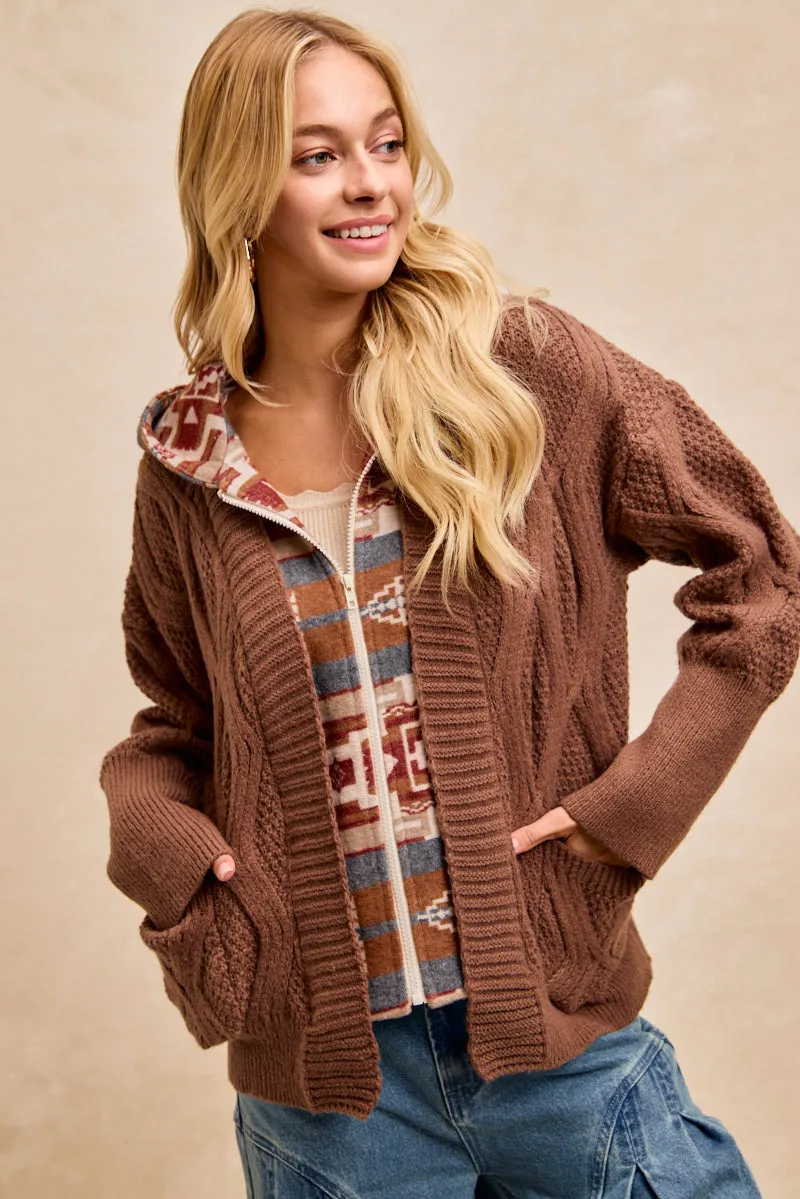 Outfit Staple IP6986R-03 | PATTERNED SWEATER WITH AZTEC HOODIE JACKET