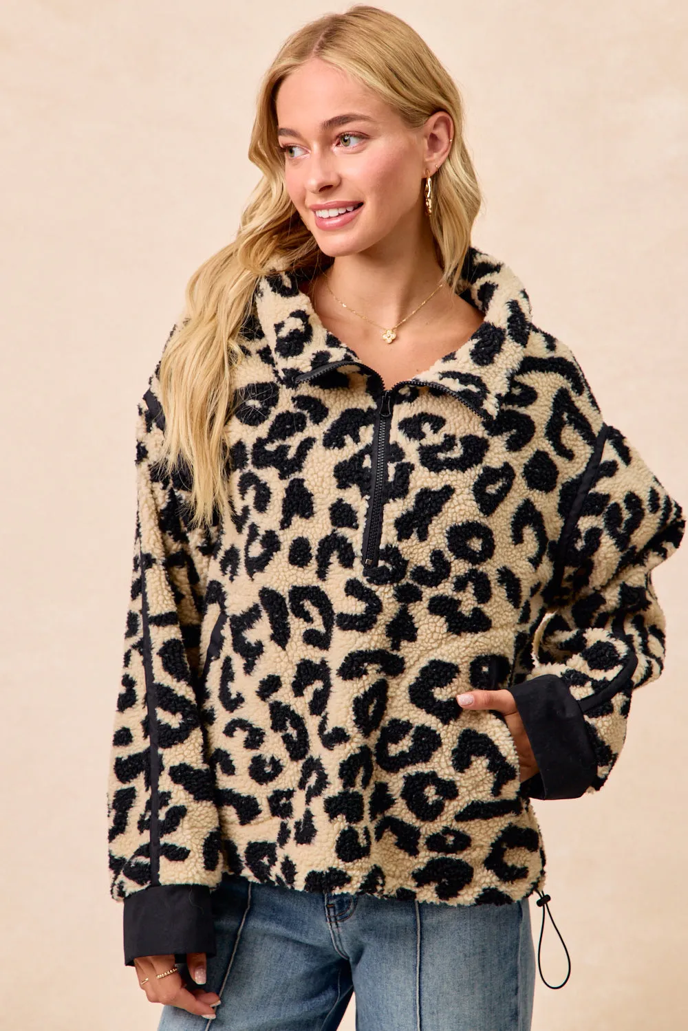 IT1542S-06 | LEOPARD SHERPA FLEECE HALF ZIP UP TOP WITH POCKETS Tech Use