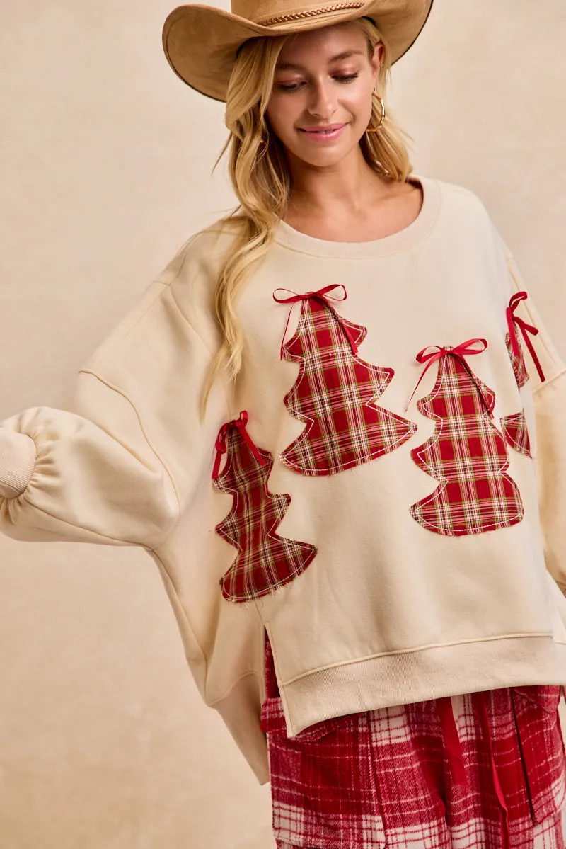 All Day Comfort HybridLayerCompatibility IT3426G-48 | VINTAGE PLAID TREE PATCHES CHRISTMAS TOP