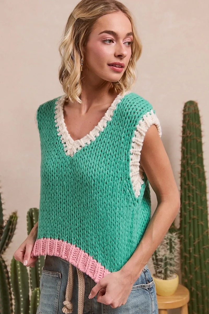 IT4222-01 | COLOR BLOCK SLEEVELESS SWEATER TOP Workday Ready WaterResistantFabric