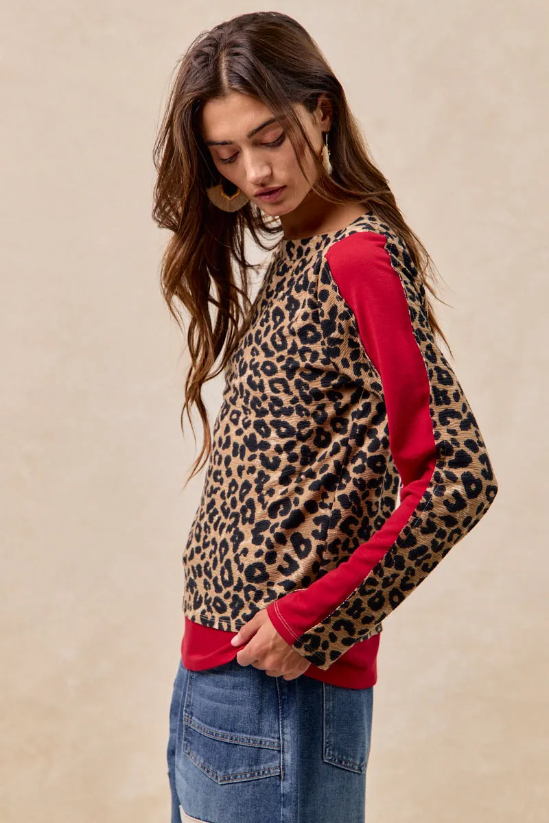 Reflective accents Wrinkle Resistant IT4464S-02 | LEOPARD THERMAL KNIT WITH CONTRAST BOAT NECK TOP