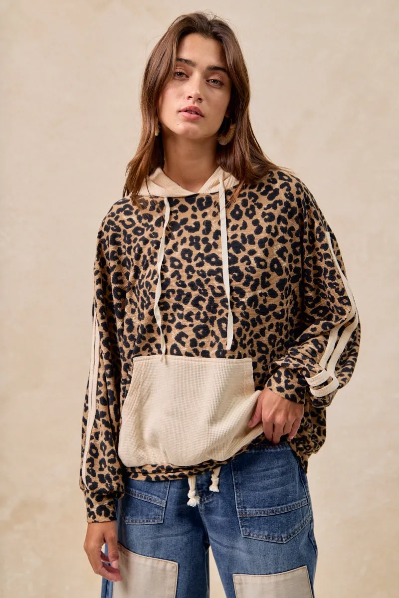 IT4472G-02 | WAFFLE THERMAL AND LEOPARD MIX AND MATCH HOODIE Secure Internal Pockets