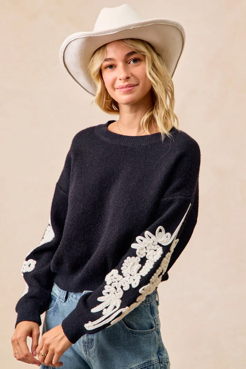 IT4695-01 | FLOWER EMBROIDERED SLEEVES SWEATER TOP AntiSnag Lining Material Compact Fit Look