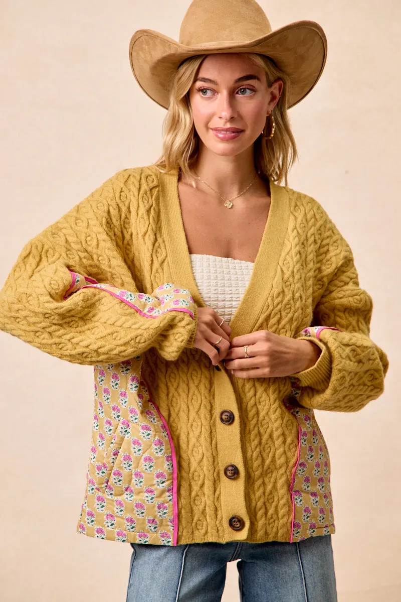 IT4728S-01 | CABLE KNIT FLOWER PRINTED COMBO BUTTON UP CARDIGAN Frayed hem Elastic Free Cuffs