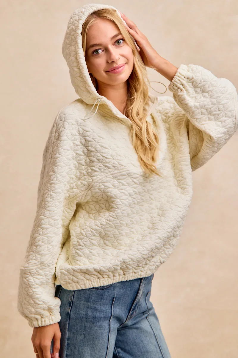 IT4842H-01 | DIAMOND QUILTED HOODIE TOP Layer Essential Non Irritating Tags