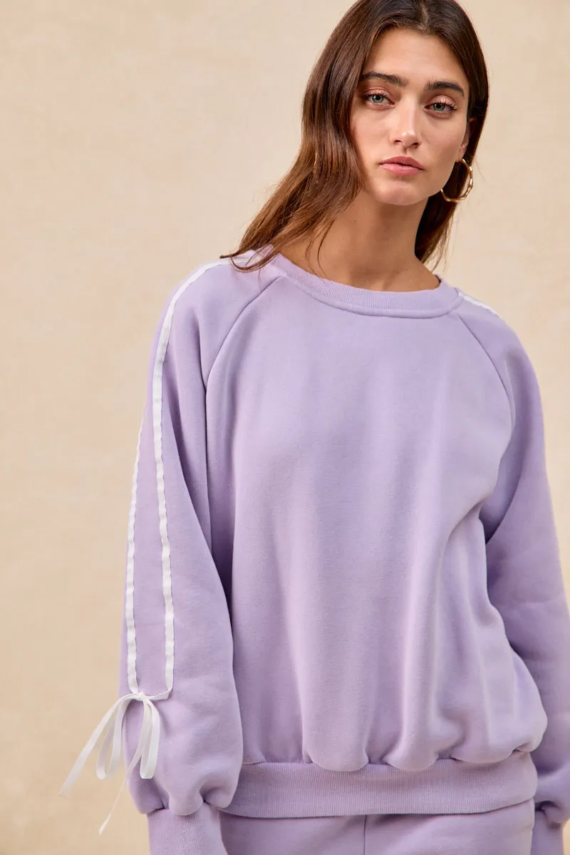 IT4866G-01 | SIDE LINED BOW DETAILS WASHED FLEECE SWEATSHIRT Four Way Stretch