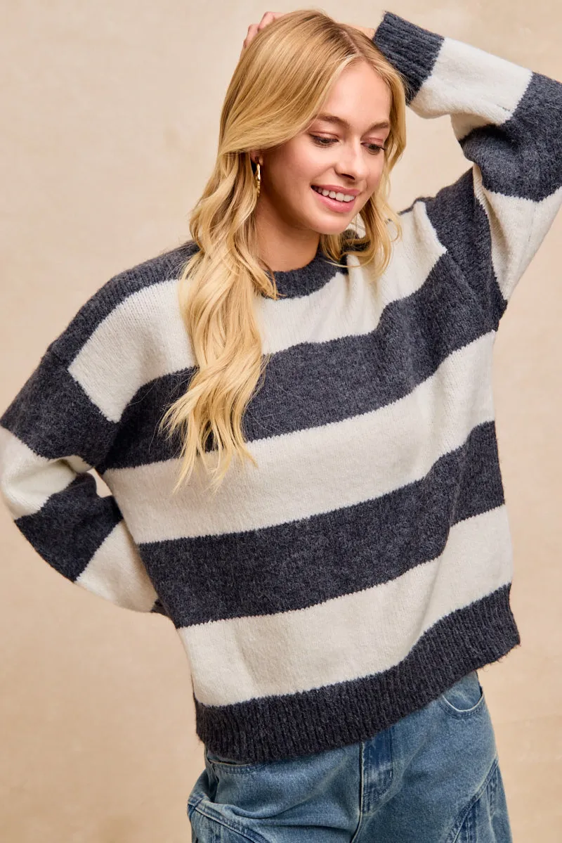 IT4882-01 | WIDE STRIPE PULLOVER KNIT TOP Bonded Seam Construction RawEdgedDesign