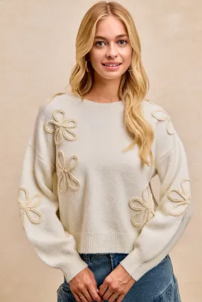 ITS1004-01 | FLOWER ARTWORK EMBROIDERED SWEATER TOP Subtle Texture