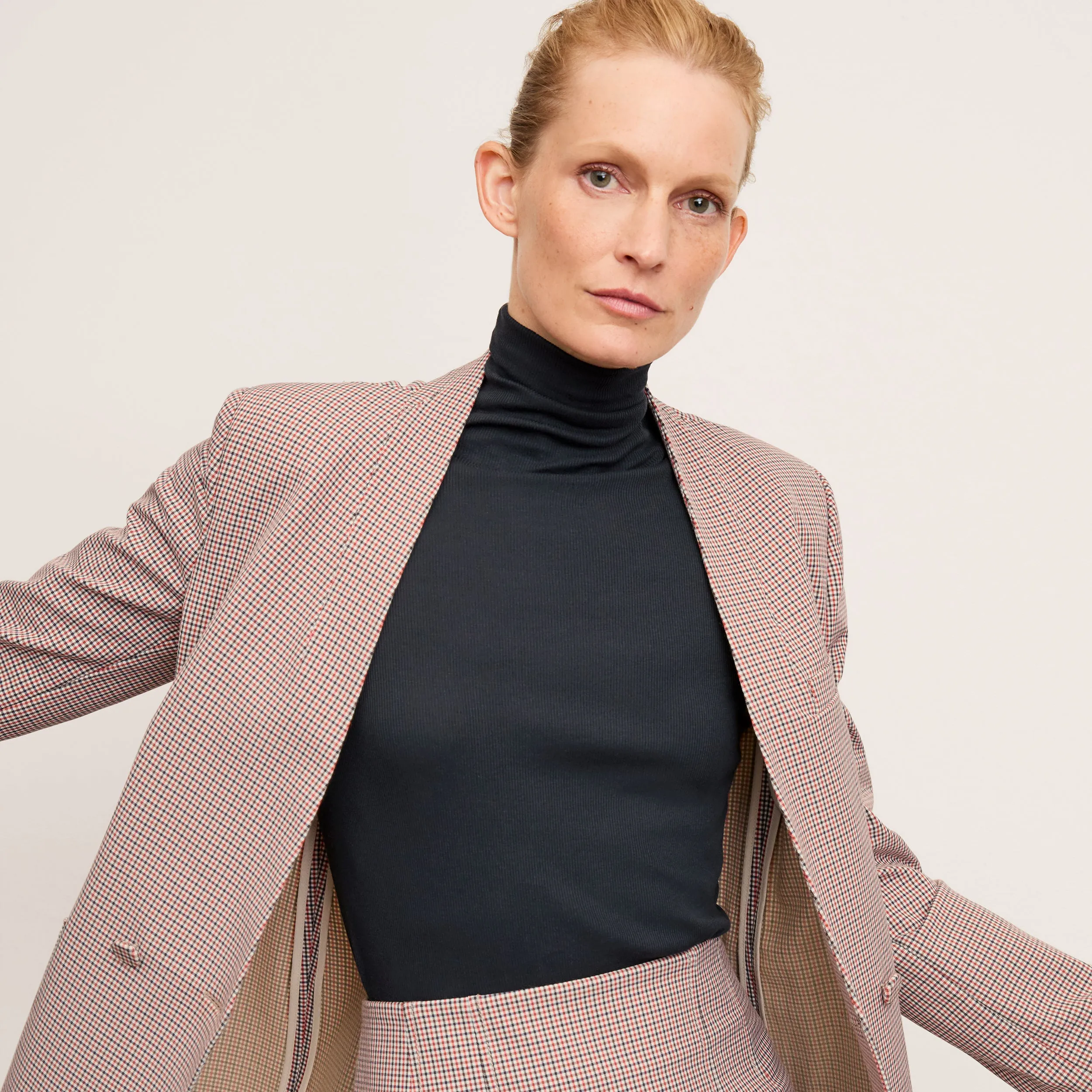 Janette Blazer - Stretch Twill :: Mini Check FlexibleNecklineOptions OdorControl Technology NoiseReduciting Zipper