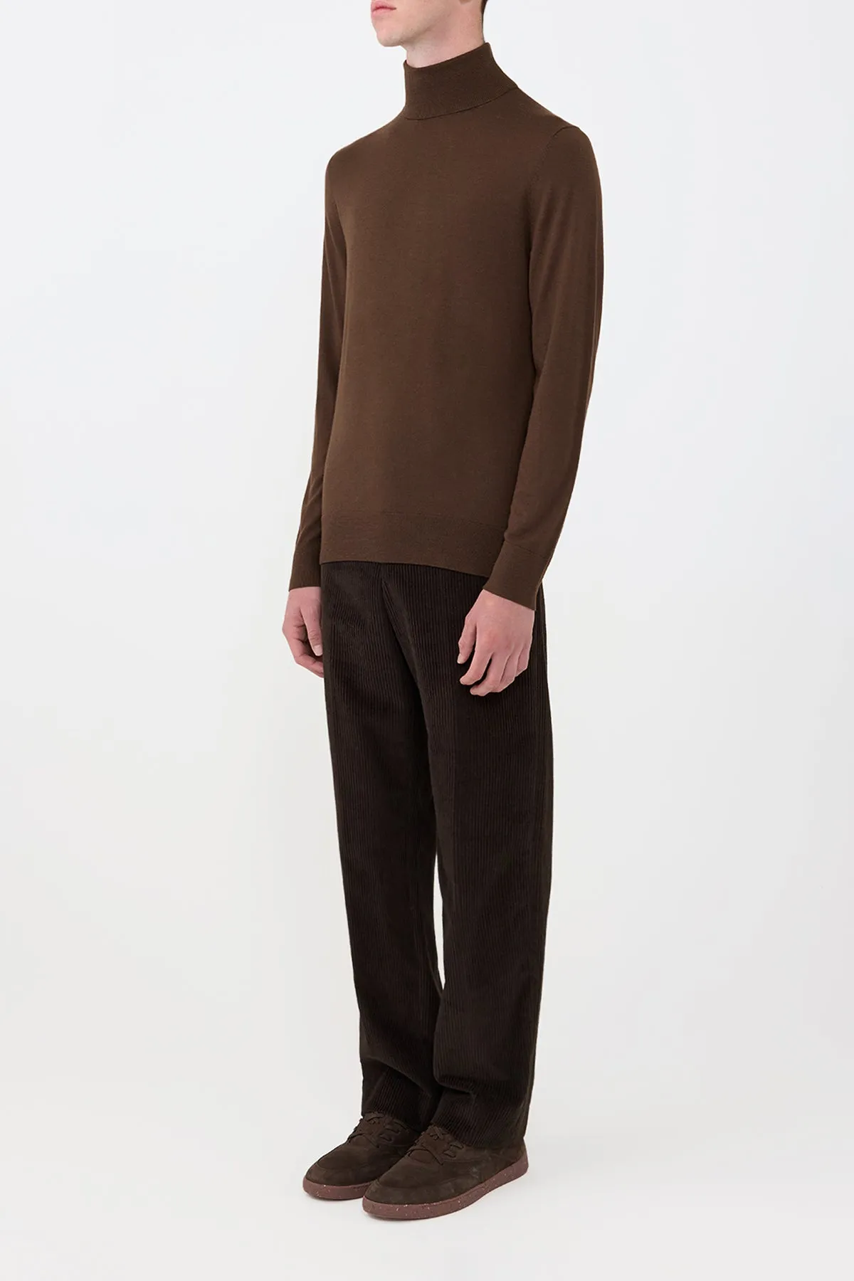 Jermaine Knit Turtleneck in Chocolate Merino Wool Midweight Texture Thermal Regulating Design