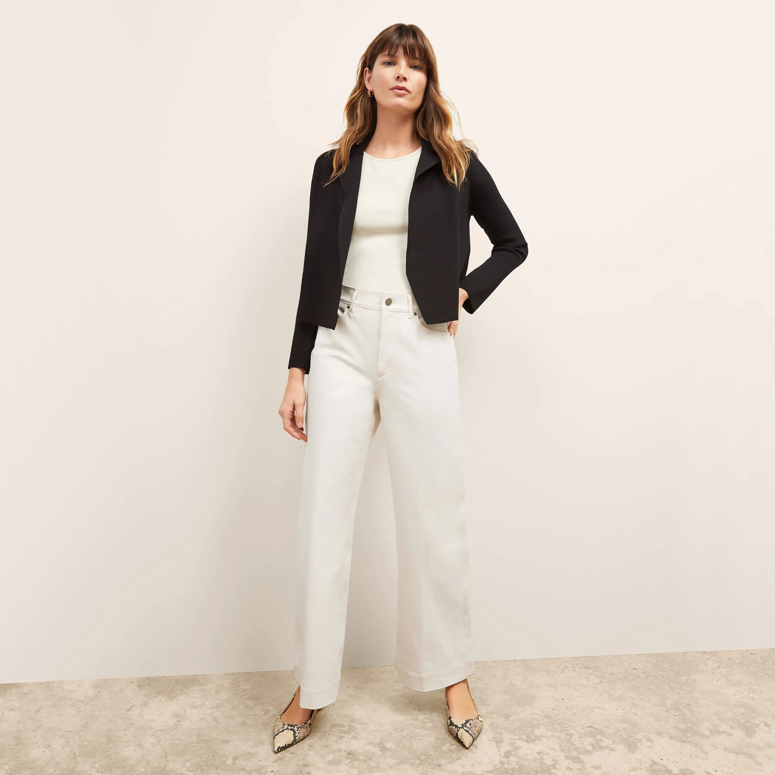 Jolie Lapel Jardigan :: Black HypoallergenicConstruction Fray Resistant Edges