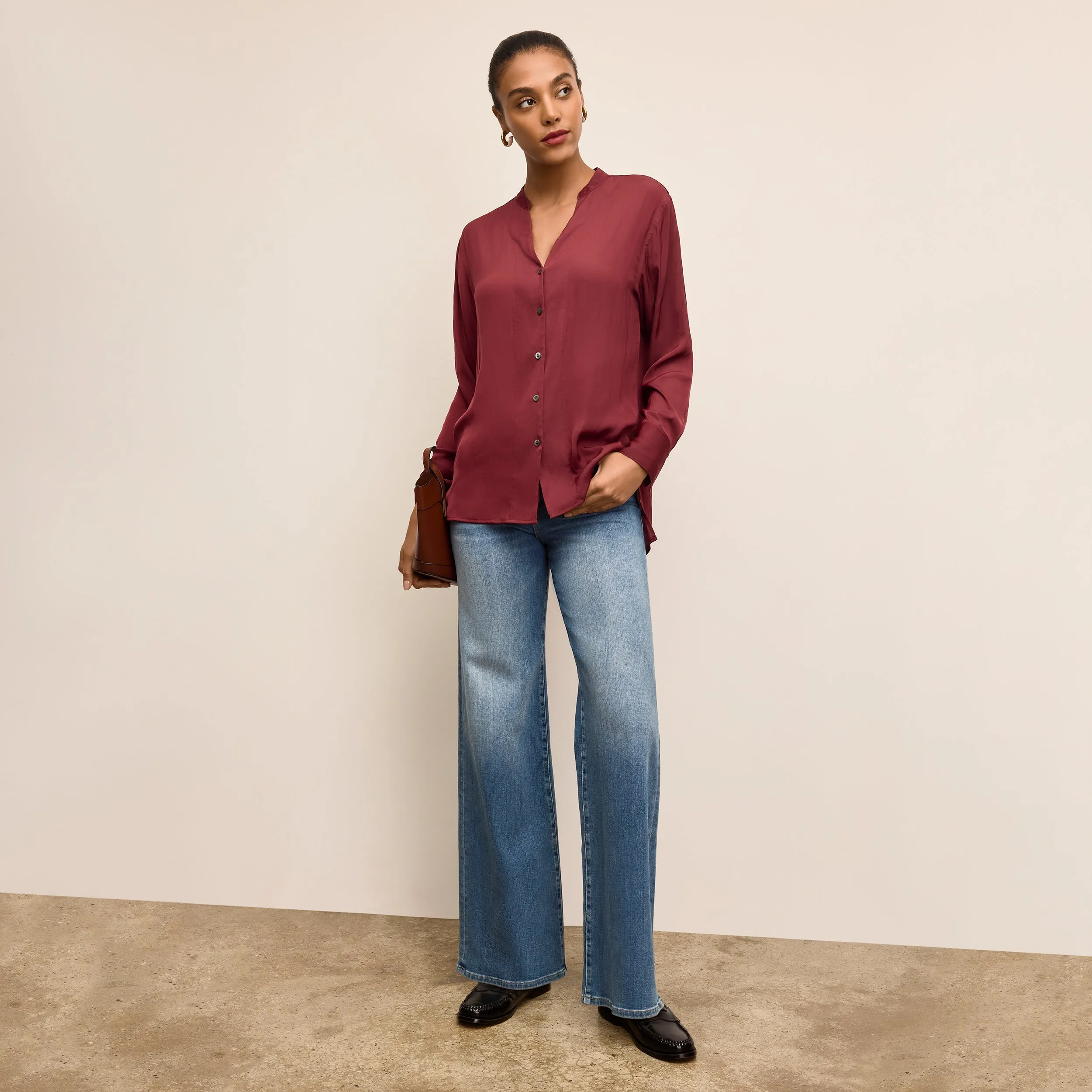 FlexibleRibbing Juliette V-Neck Top - Eco Drape :: Port Wine