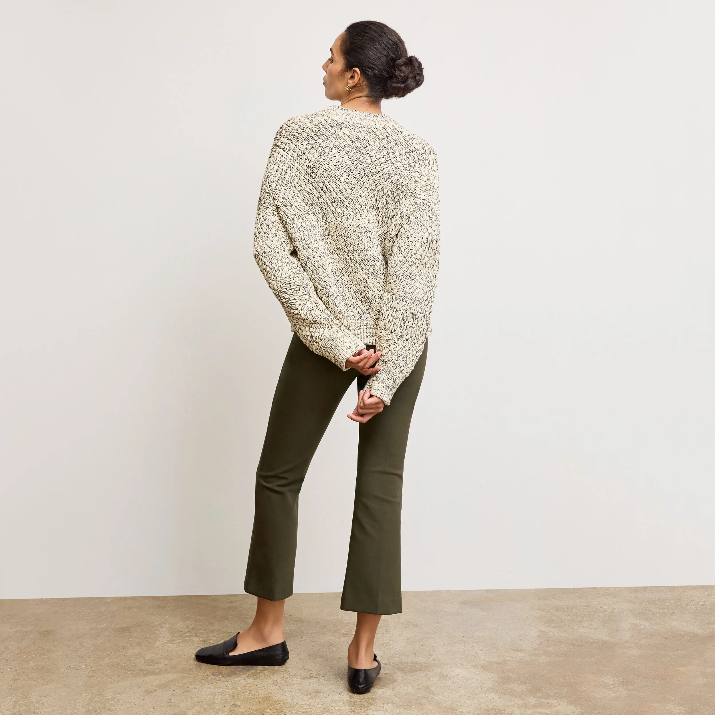 Hygroscopic Inner Layer Non Restrictive Cut Kick Flare Foster Pant - Eco PowerStretch :: Dark Olive