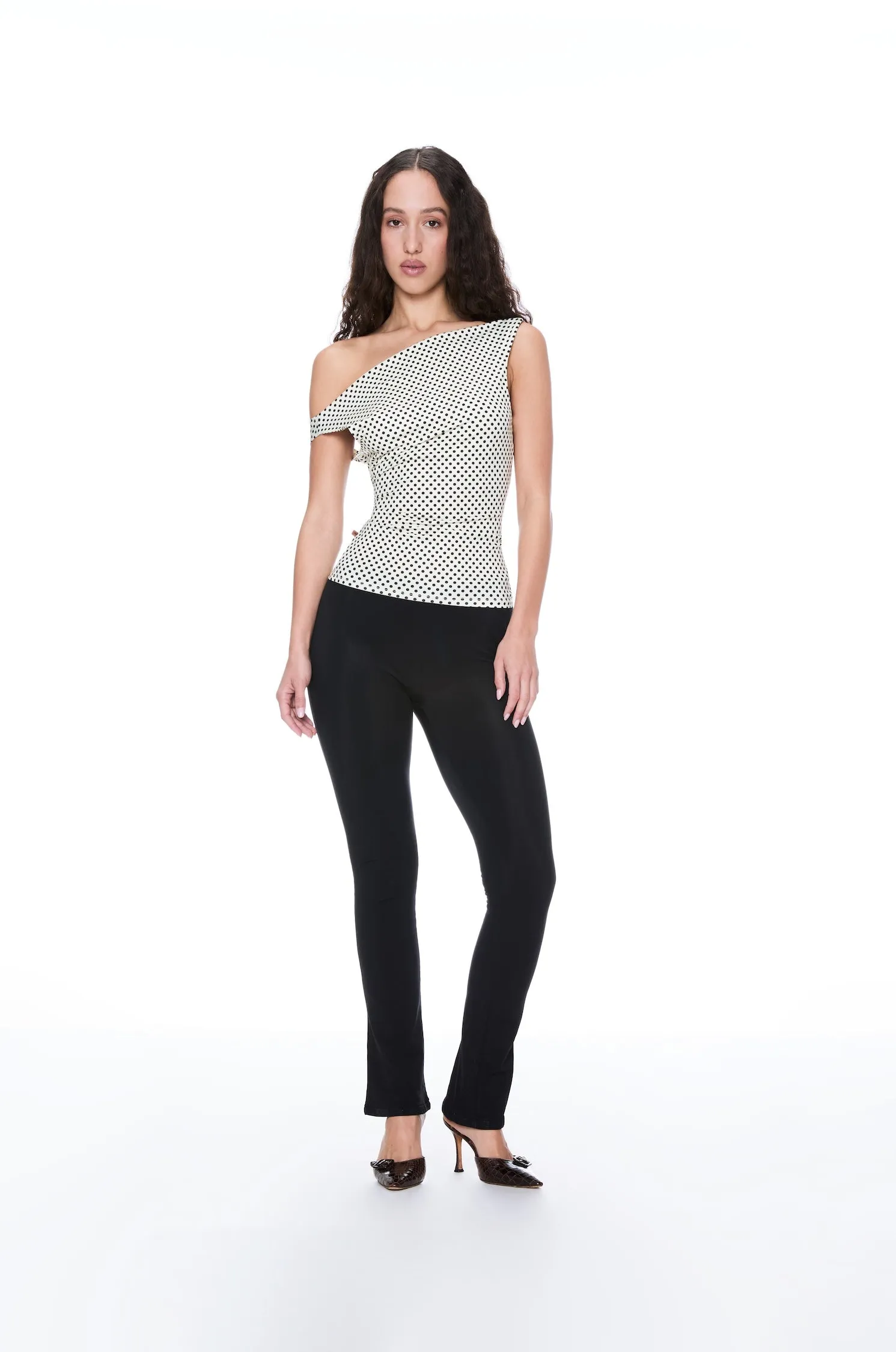 LANI TOP - BUTTER POLKA DOT DoubleStitched Hemming Sustainable Fabric Blend
