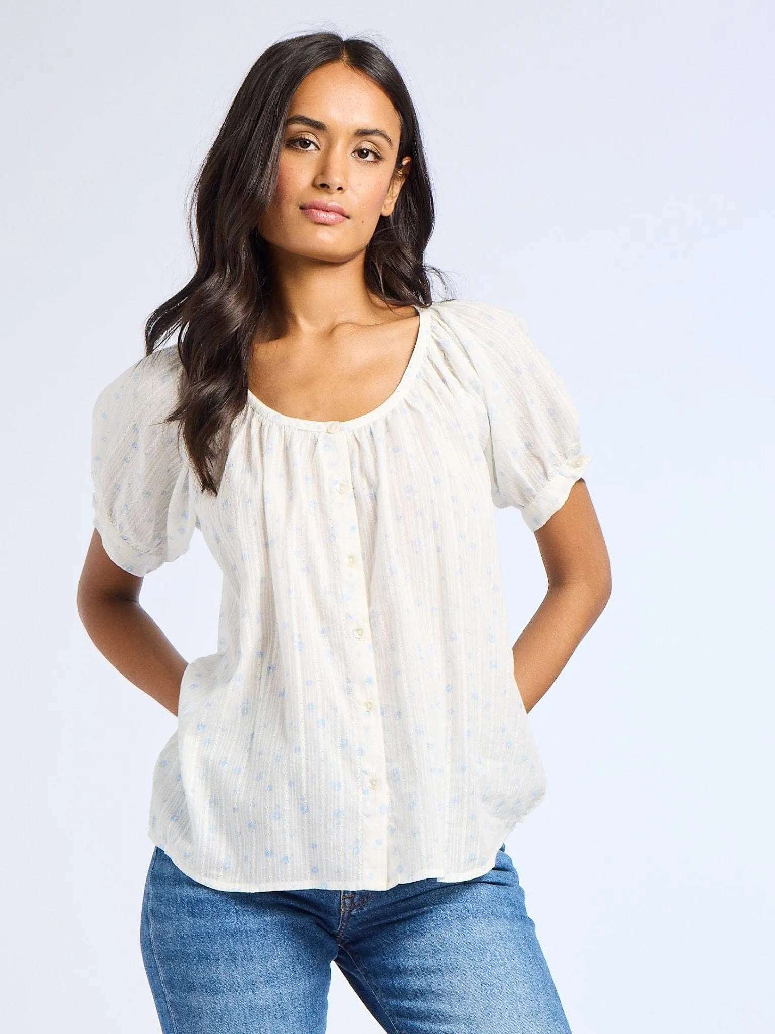 Naomi Top in Blue Flora VentilatedBack
