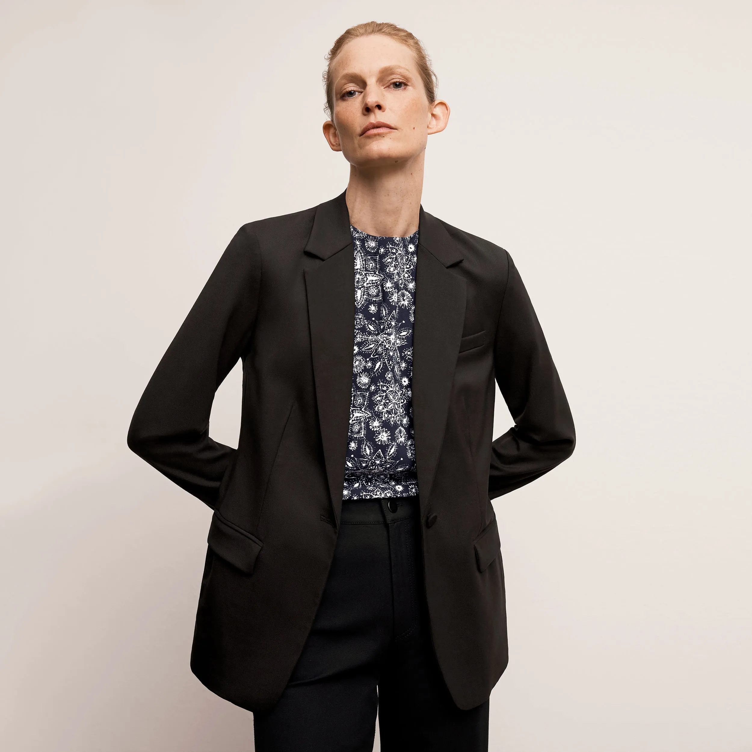 Formal top SoftKnit Yiyan Classic Blazer - Wool Twill :: Black