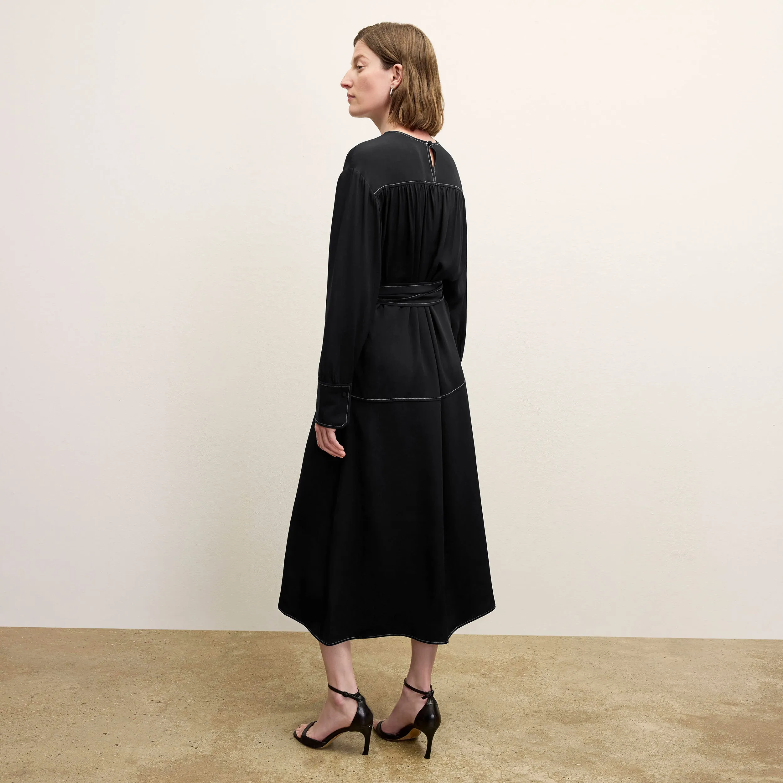 Edie Dress - Washable Silk Top Stitch :: Black Anti Pill Surface Seamless Design