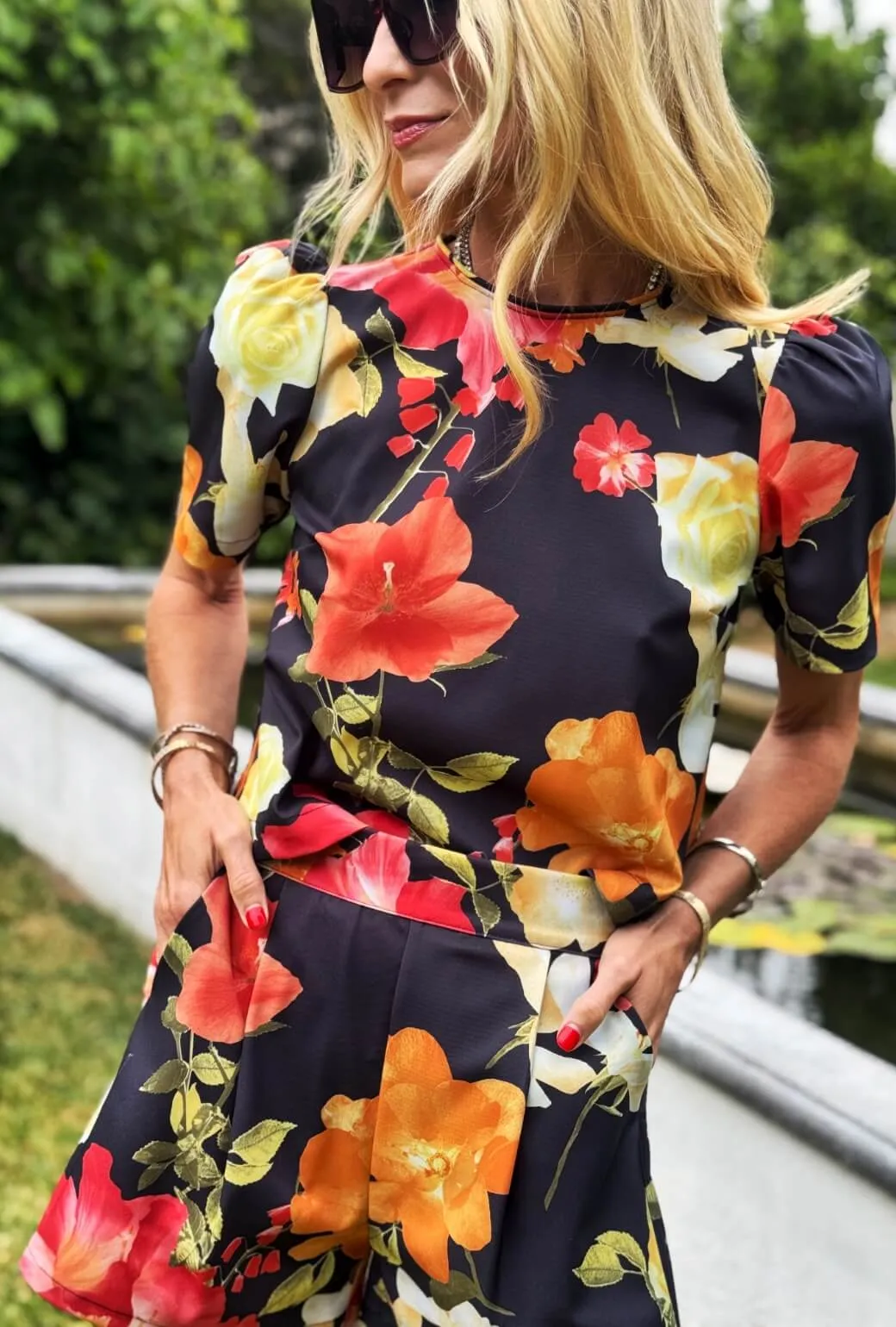 Lee Top - Hibiscus Shape Retention Fabric