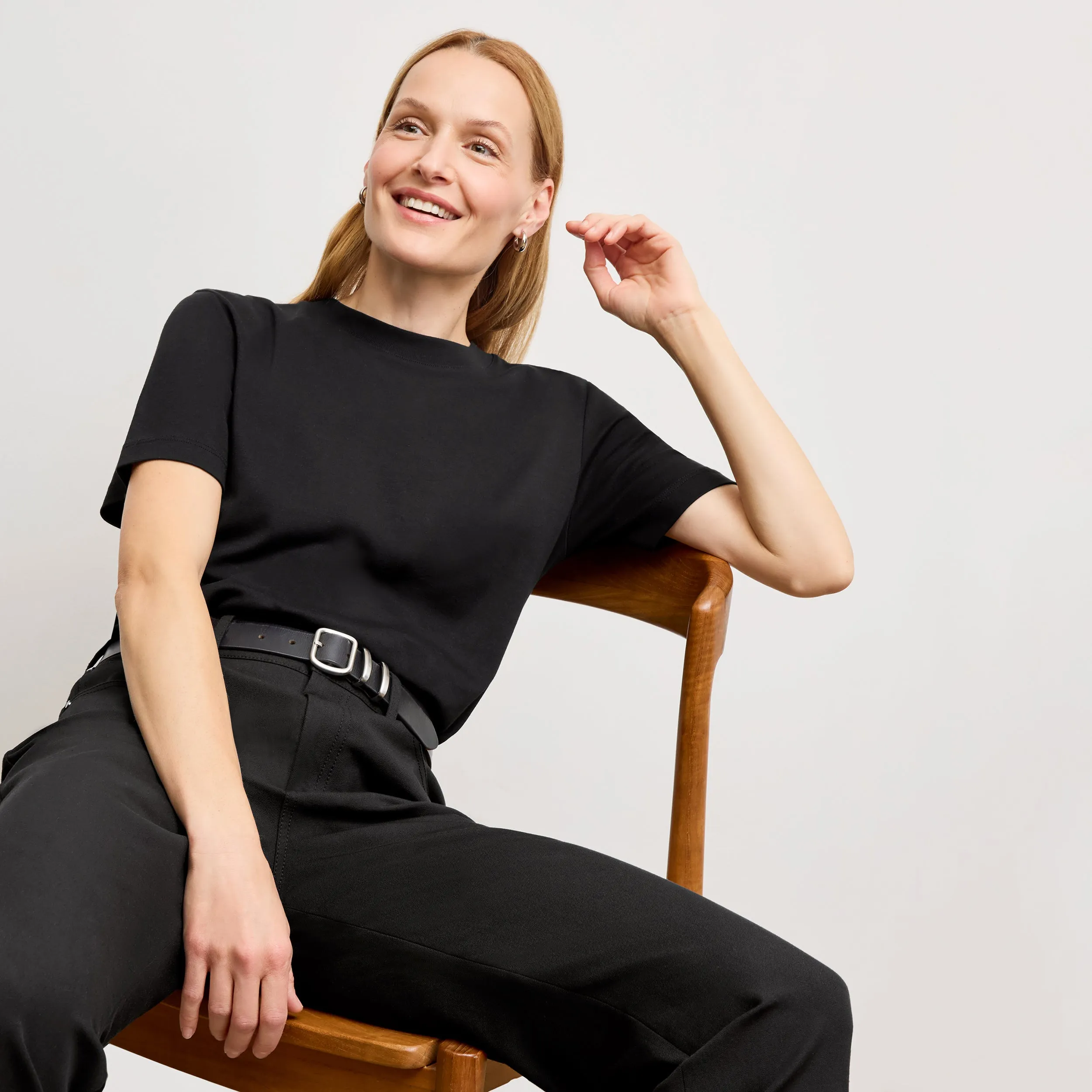 AllPurpose Design Leslie Classic T-Shirt - Organic Pima Cotton :: Black