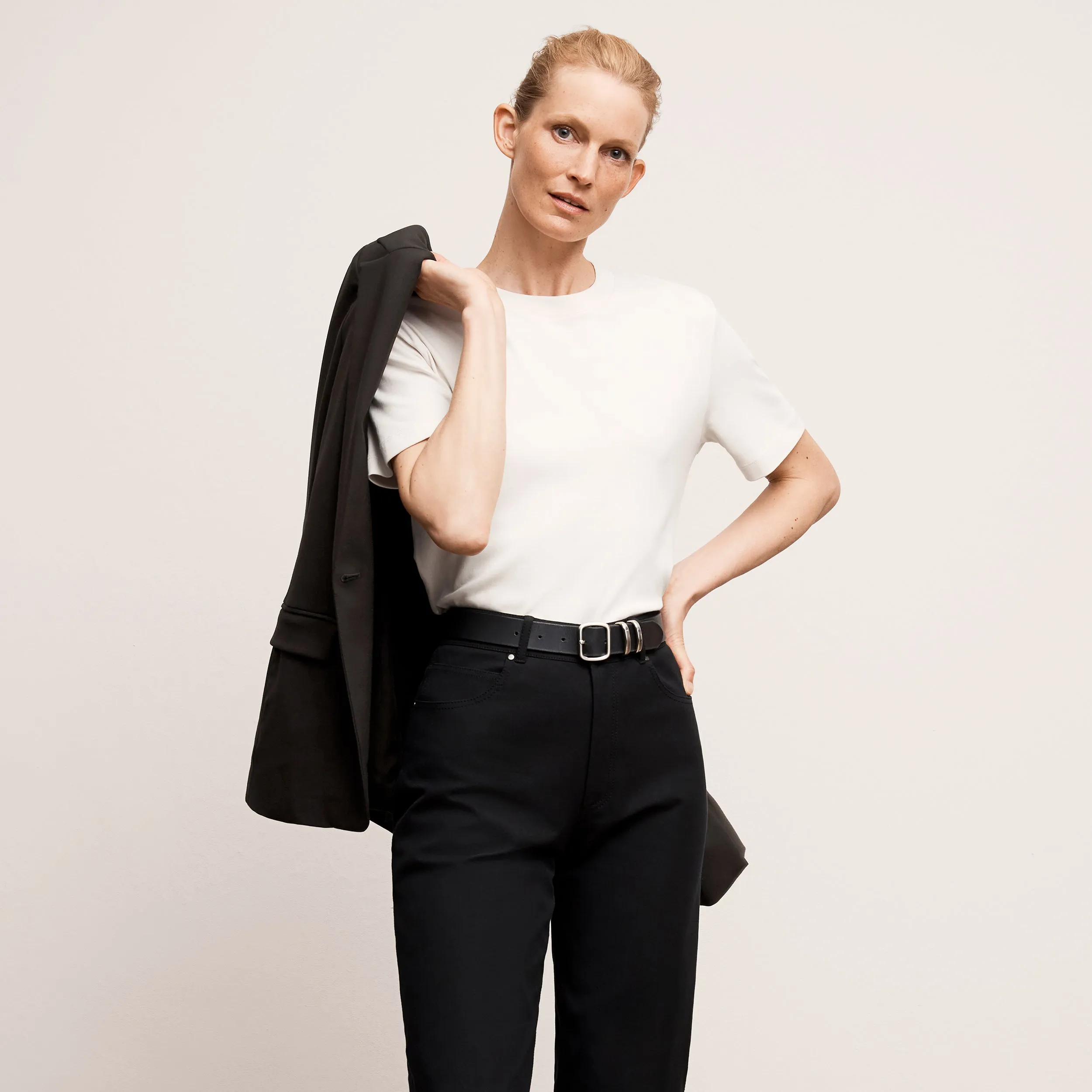 Leslie Classic T-Shirt - Organic Pima Cotton :: Ivory RollUpCuff Low Profile Waistband Integration