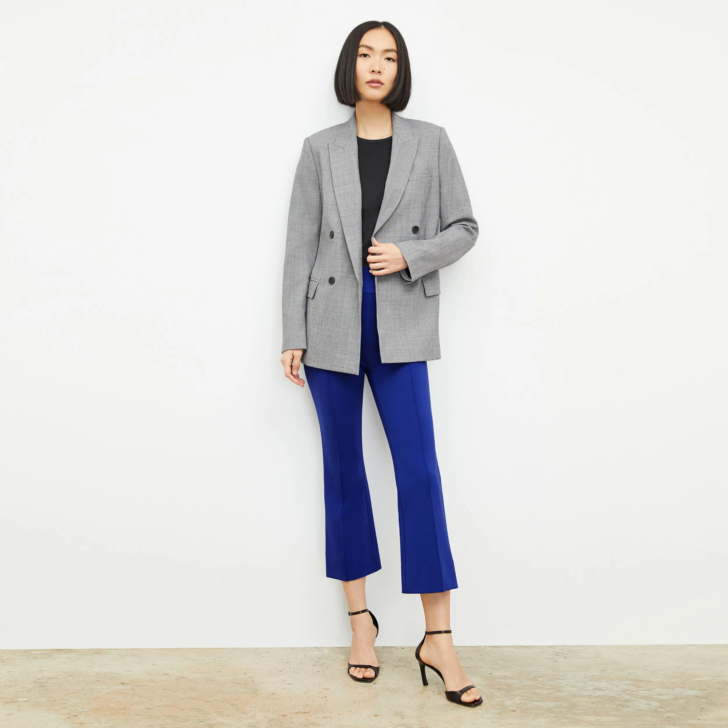 Recycled Polyester Fabric HiddenStoragePocket O'Hara Boyfriend Blazer - Sharkskin :: Black / White