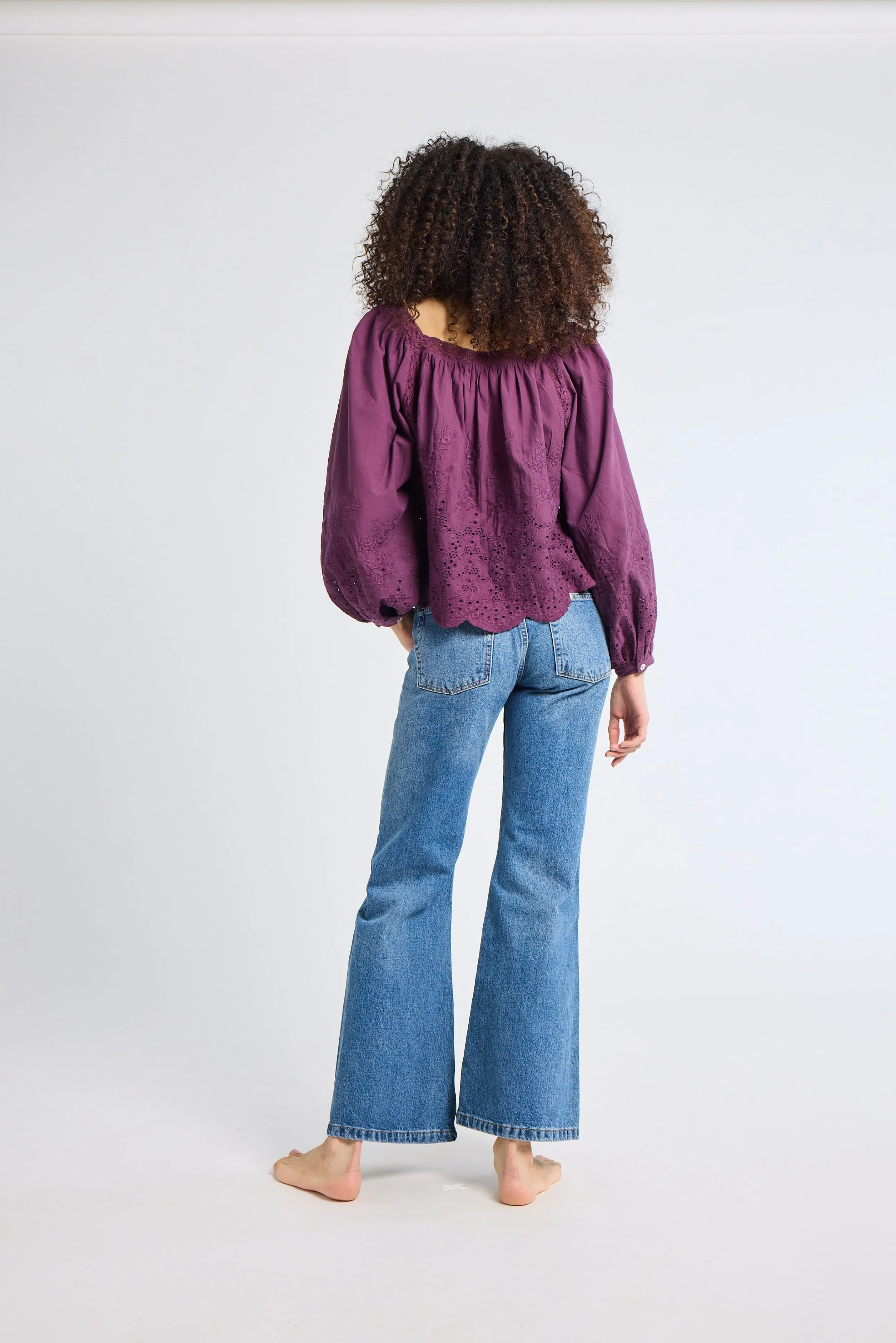 Seamless Construction Design Maureen Top in Plum Eyelet